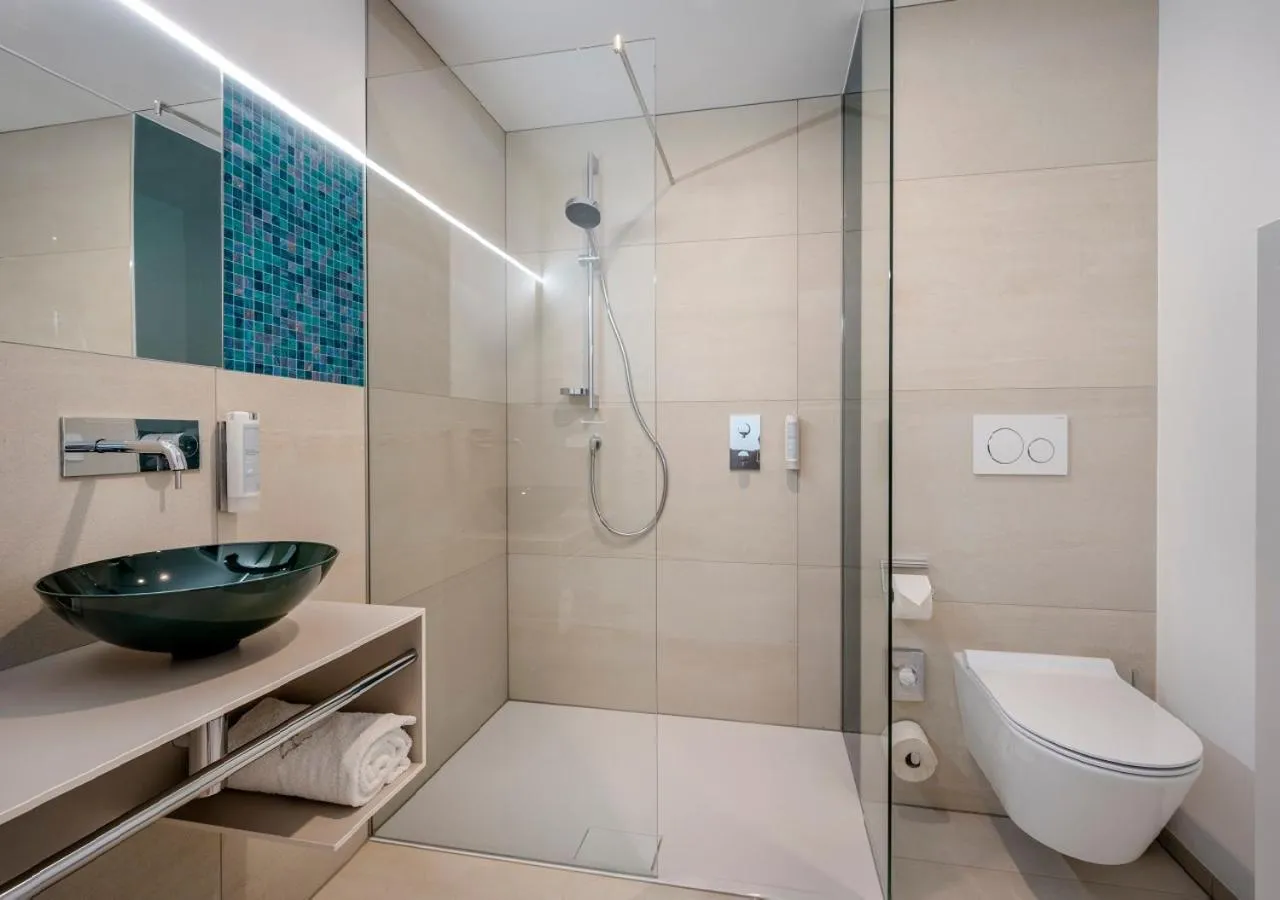 Shower in Boutique Hotel Hauser