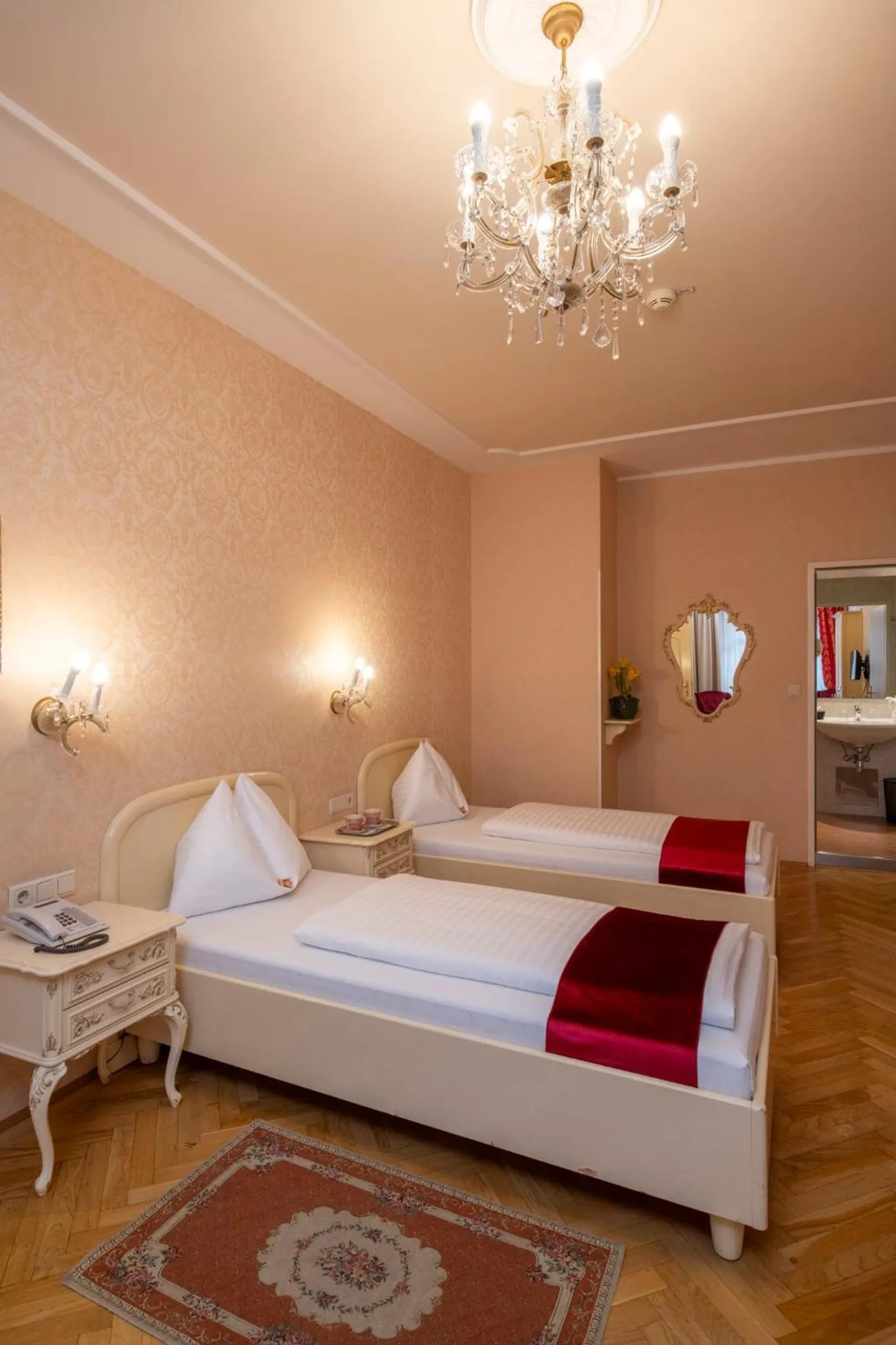 Bed in Pertschy Palais Hotel