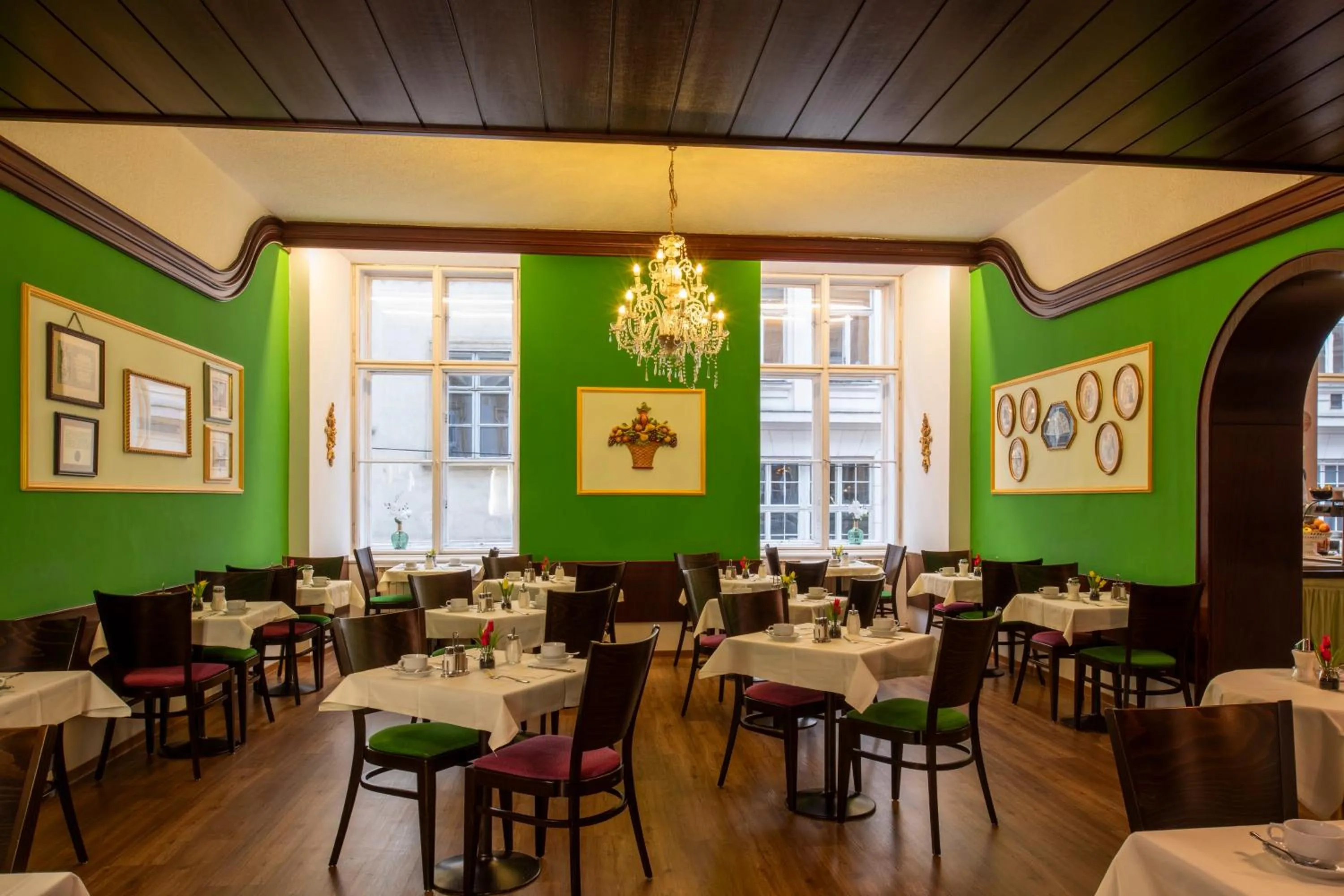 Breakfast in Pertschy Palais Hotel