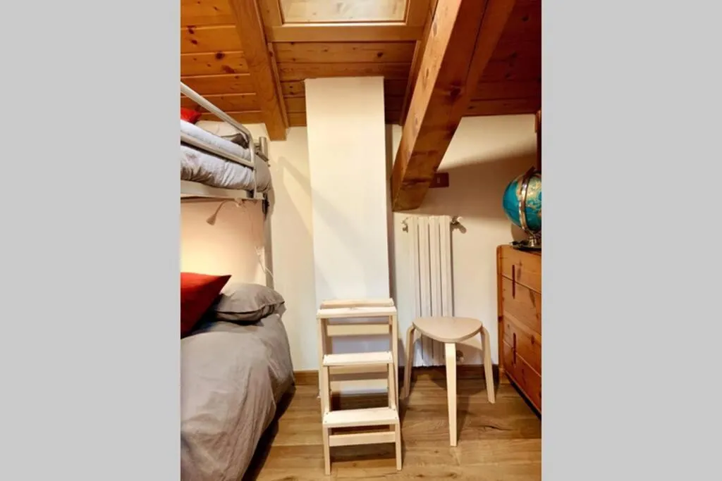 bunk bed, Bed in Mansarda D&D Bormio