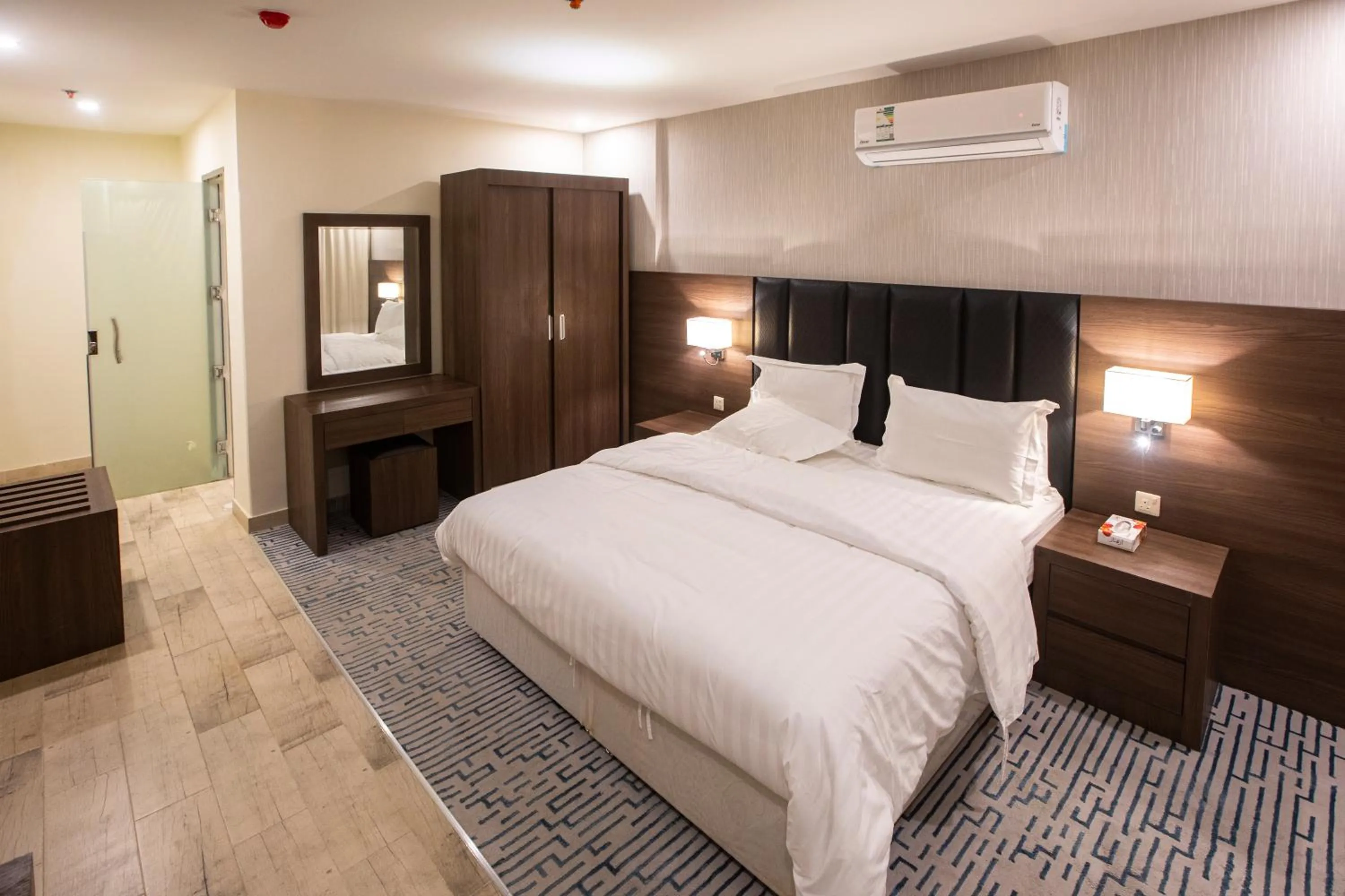 Breakfast, Bed in Olive Tree Hotel