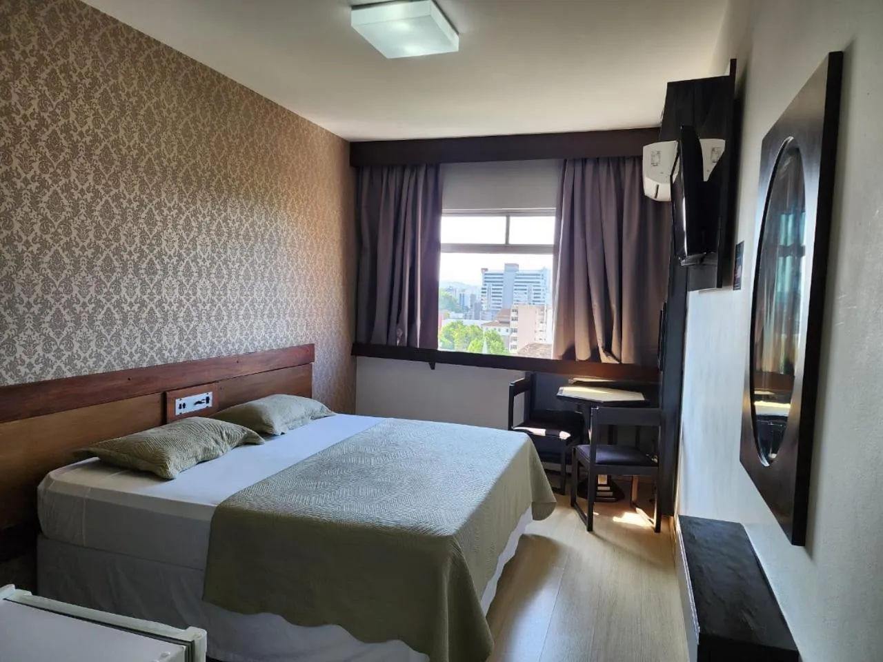 Bedroom in Hotel Europa