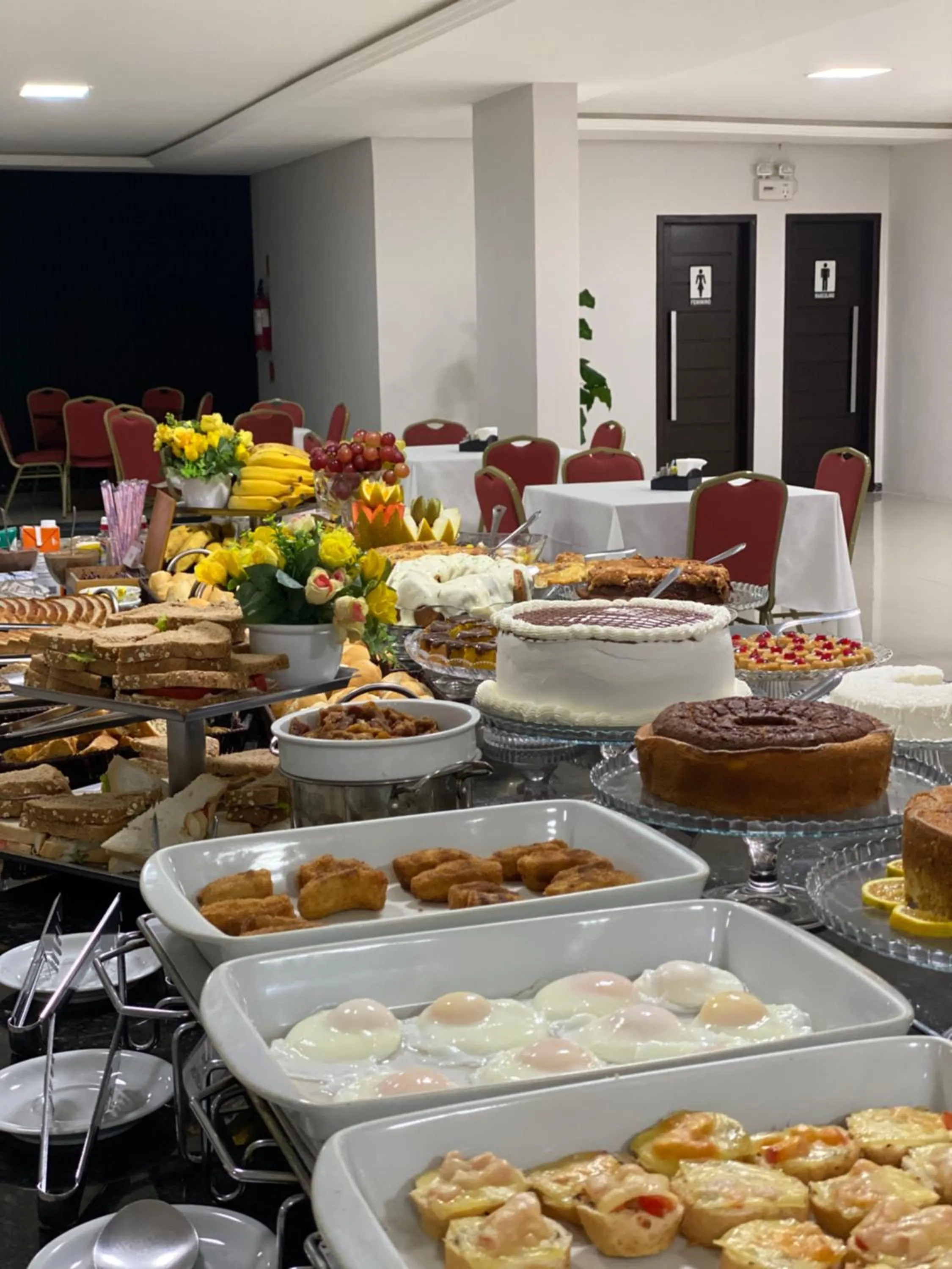 Breakfast in Hotel Europa