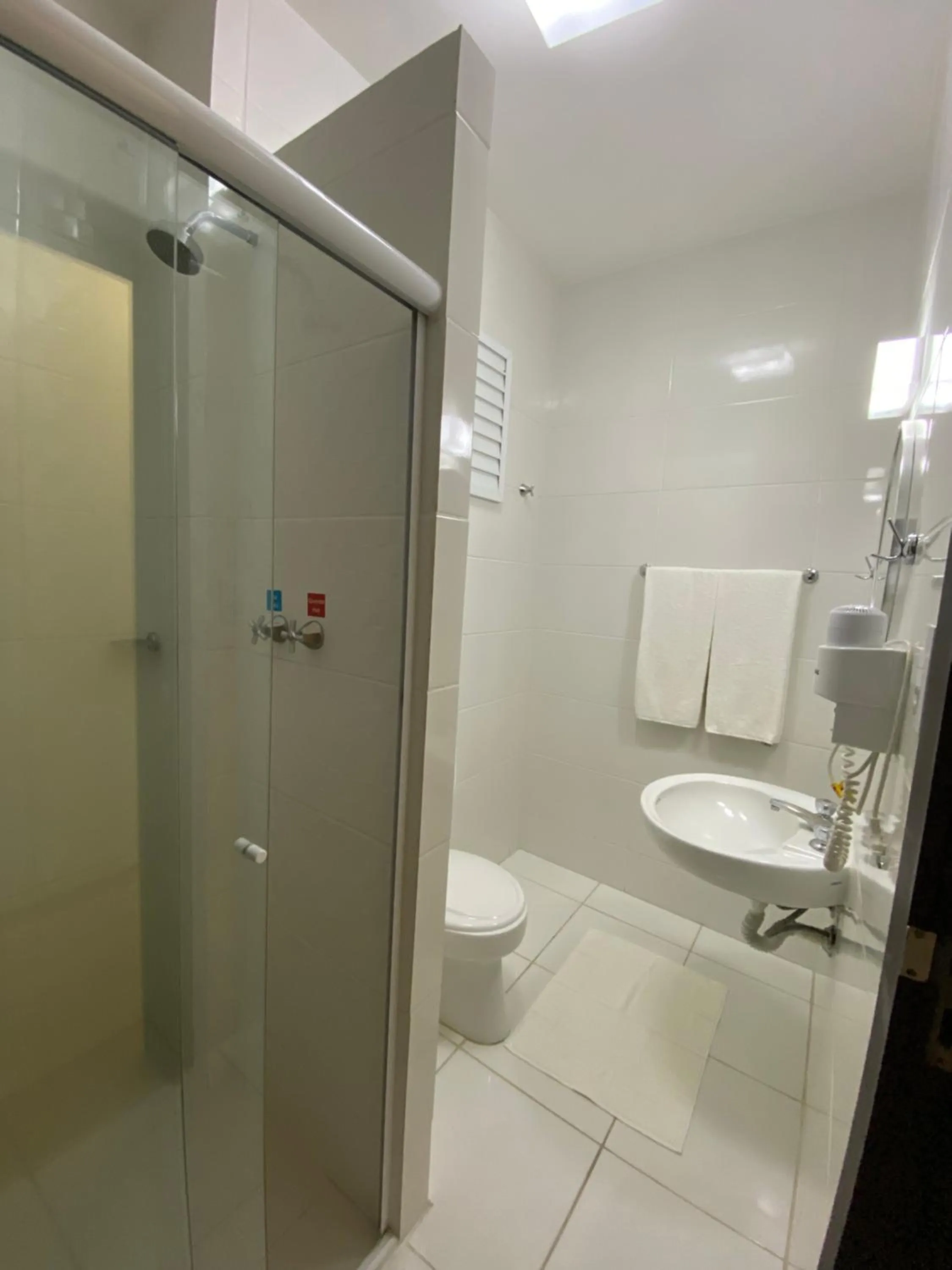 Bathroom in Hotel Europa