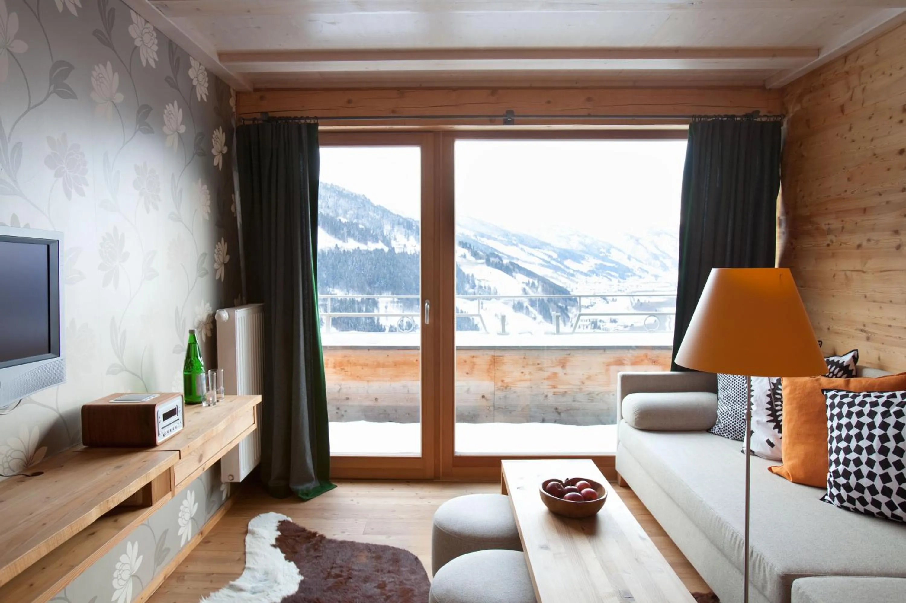 Winter in Alpine Spa Hotel Haus Hirt