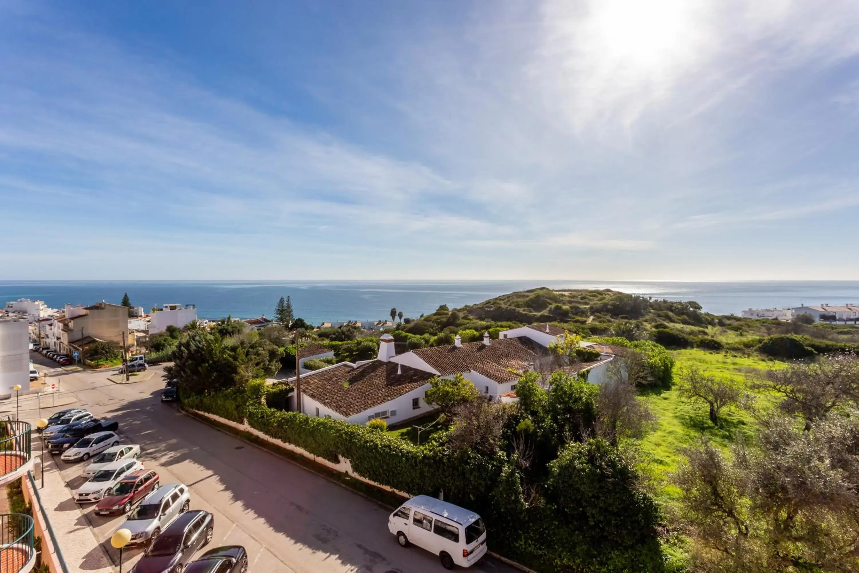 Lovely 2 bedroom apartment including pool, stunning ocean views & beach closeby Lovely 2 bedroom apartment including pool, stunning ocean views & beach closeby