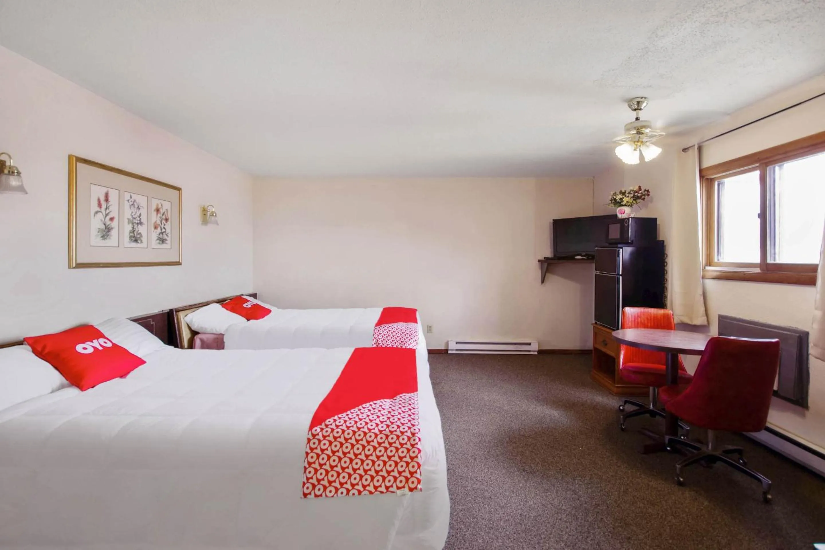 Bedroom, Bed in OYO Hotel Cheyenne Wells - US 40