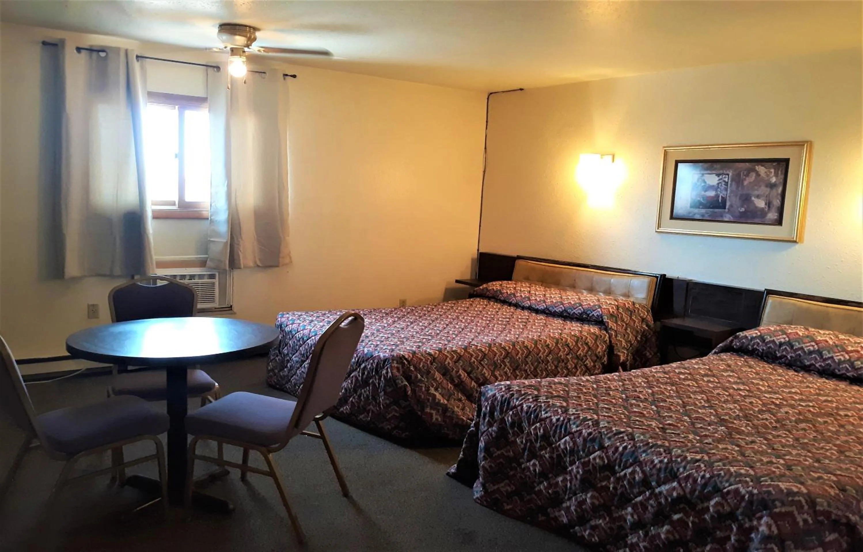 Bedroom, Bed in OYO Hotel Cheyenne Wells - US 40