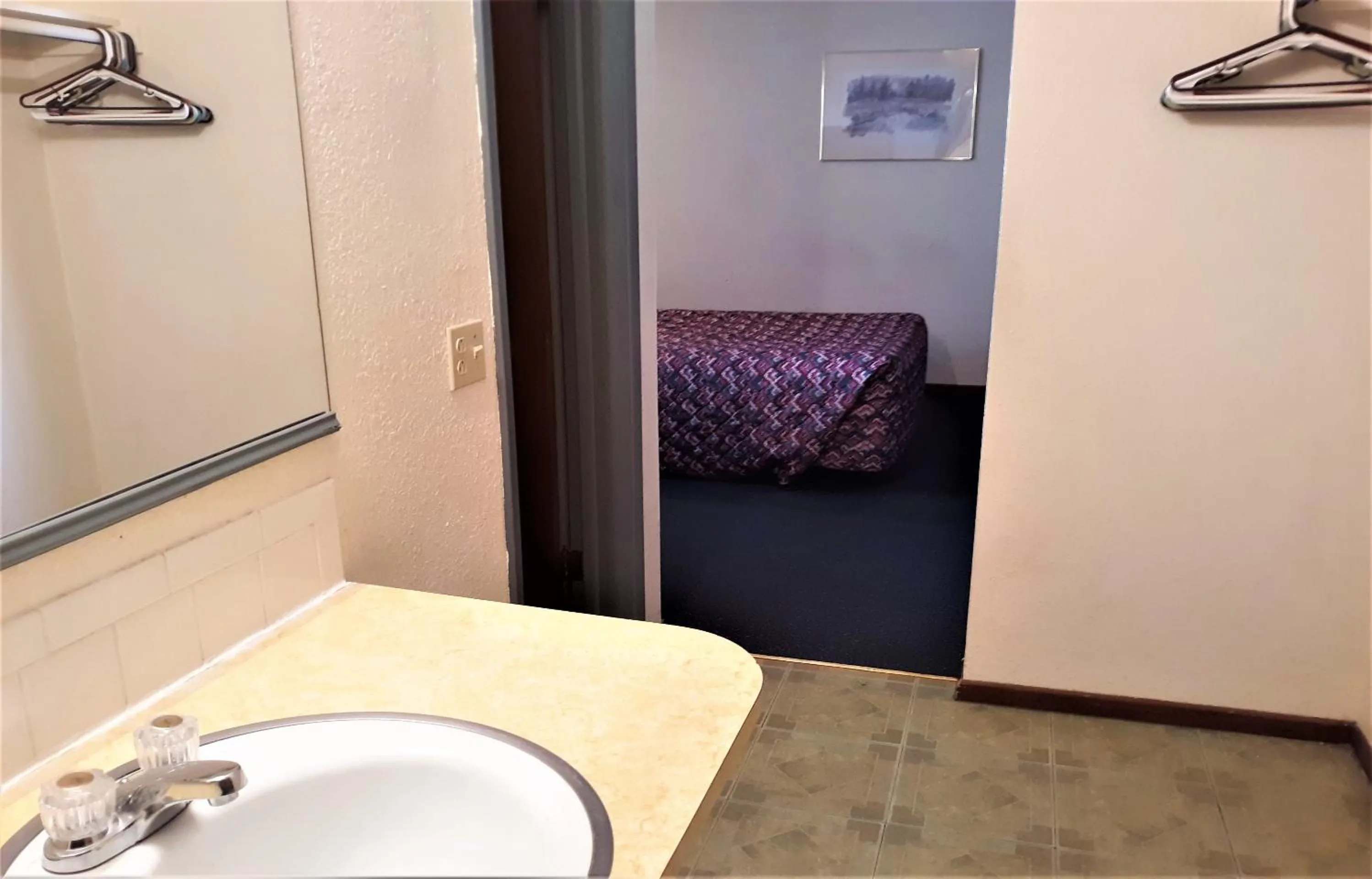 Bathroom in OYO Hotel Cheyenne Wells - US 40