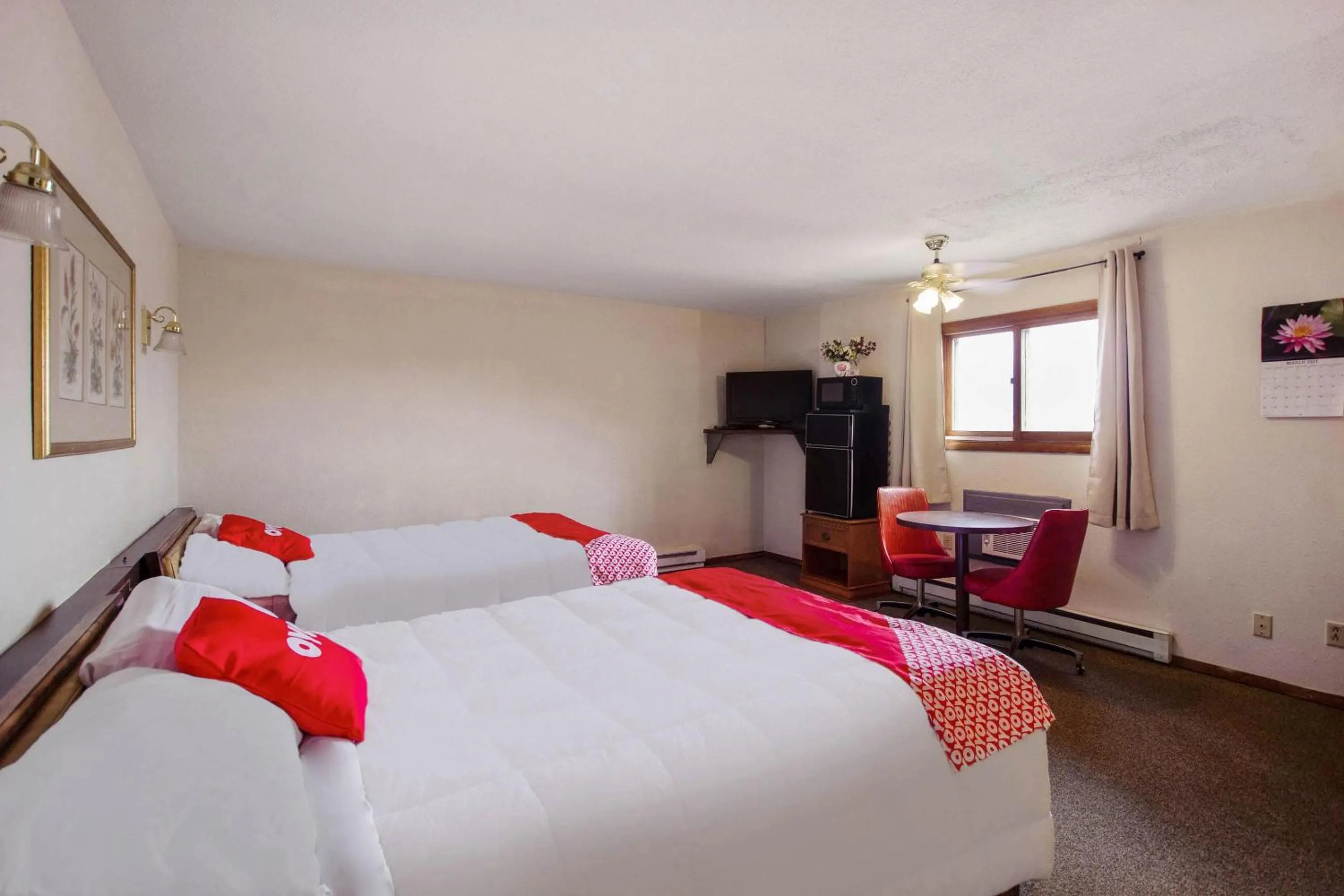 Bedroom, Bed in OYO Hotel Cheyenne Wells - US 40