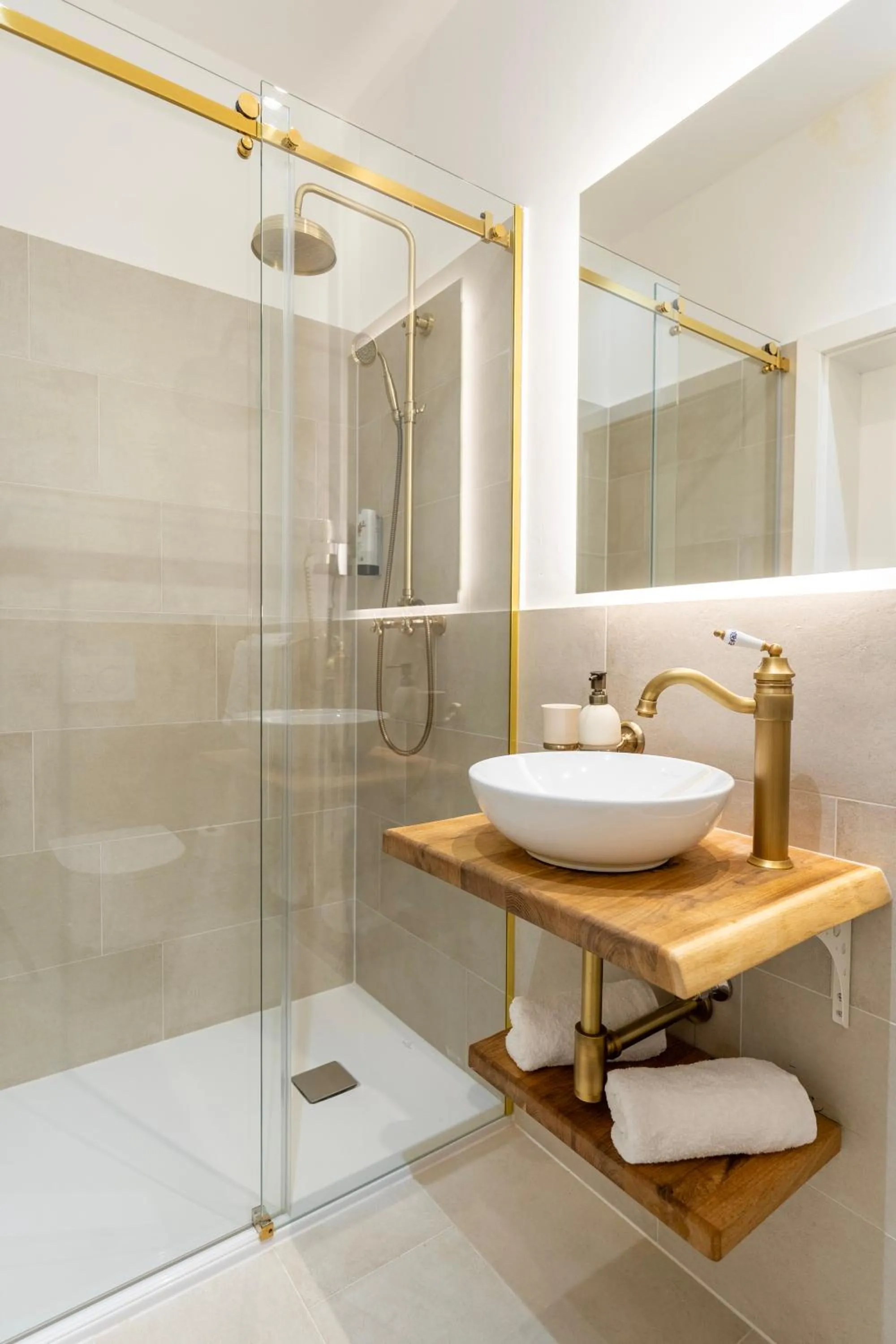 Bathroom in Aviano Boutique Hotel