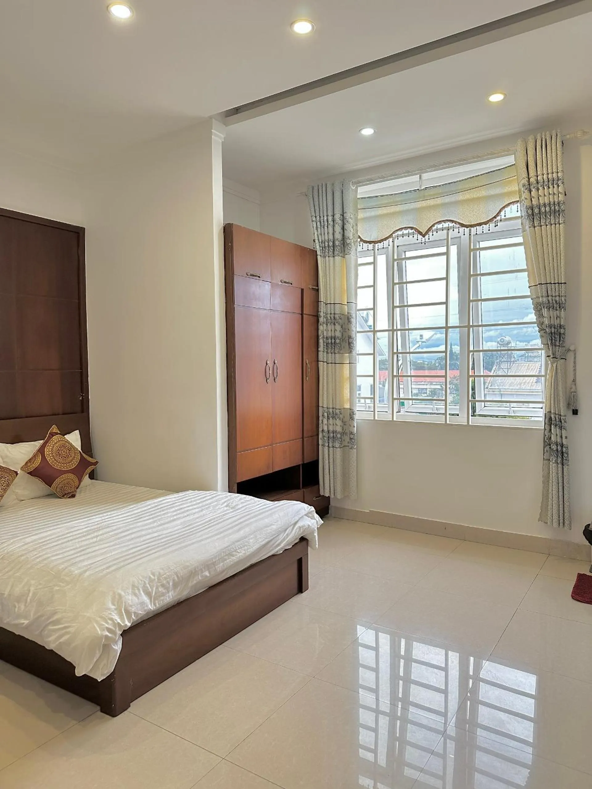 Photo of the whole room, Bed in Hoàng Anh hotel