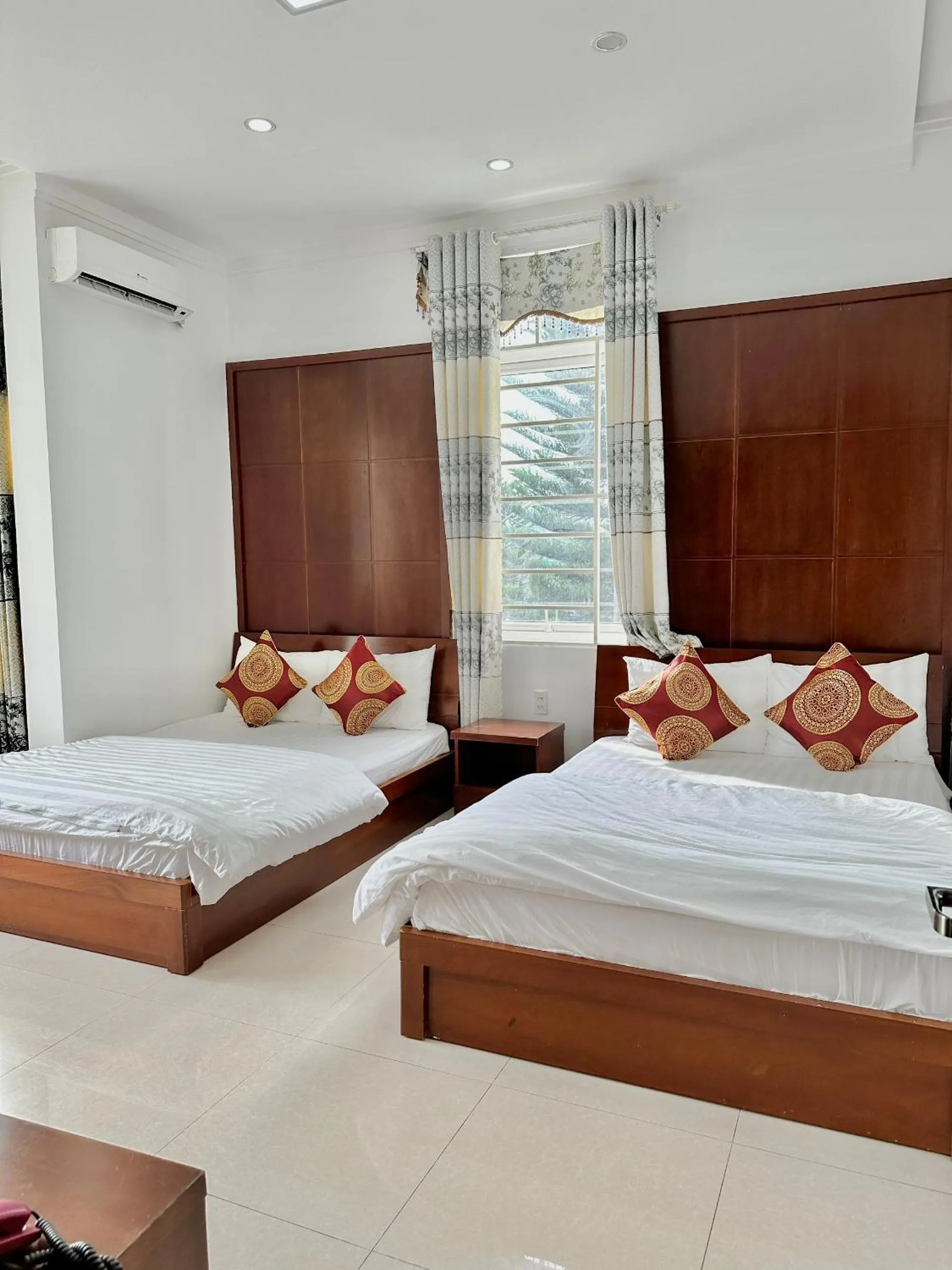 Photo of the whole room, Bed in Hoàng Anh hotel