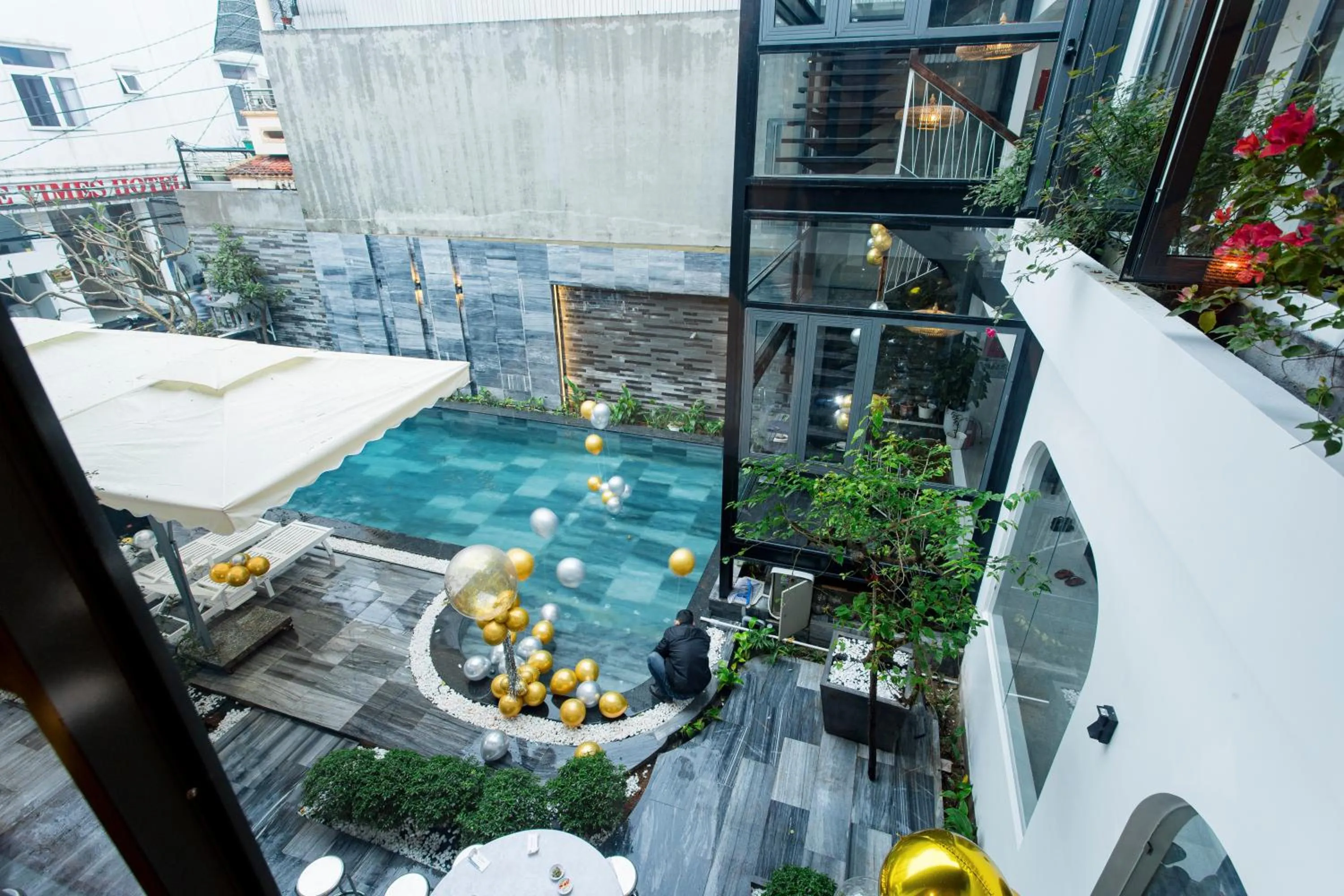 Property building in Life Boutique Hotel