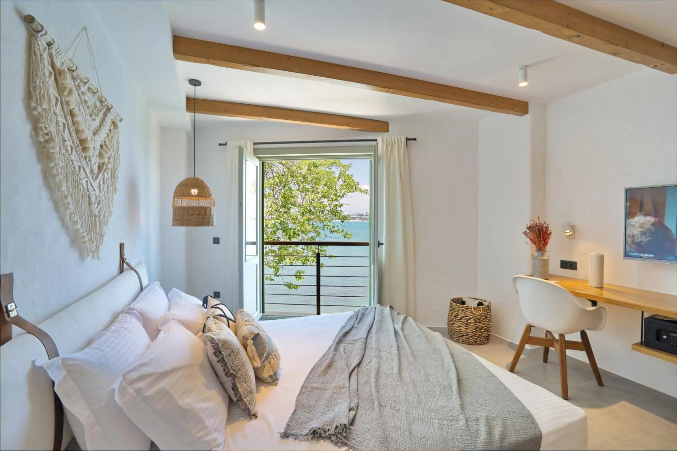 Bed in Carpe Diem Boutique Hotel - Adults Only