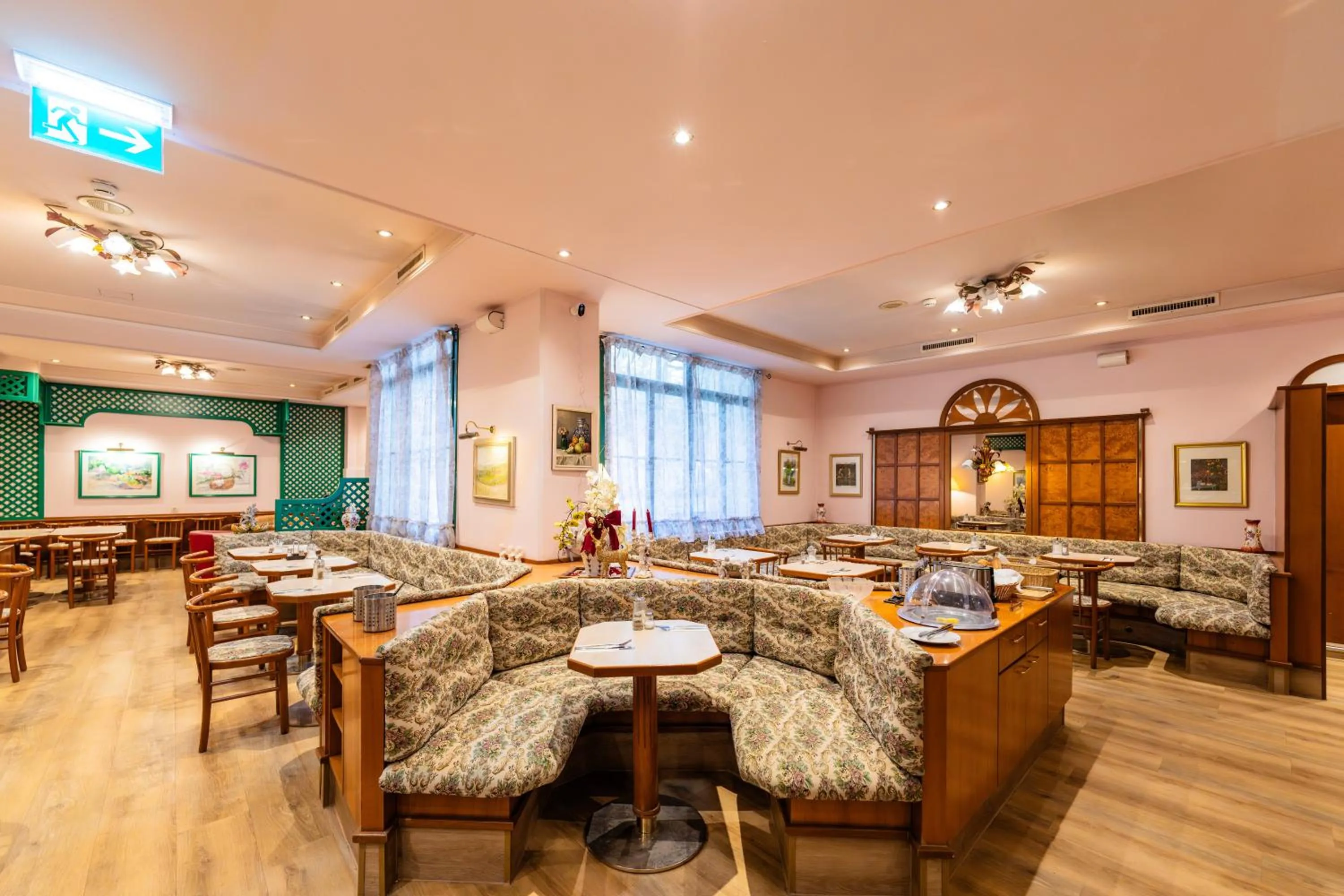 Breakfast in Hotel Pension Baronesse