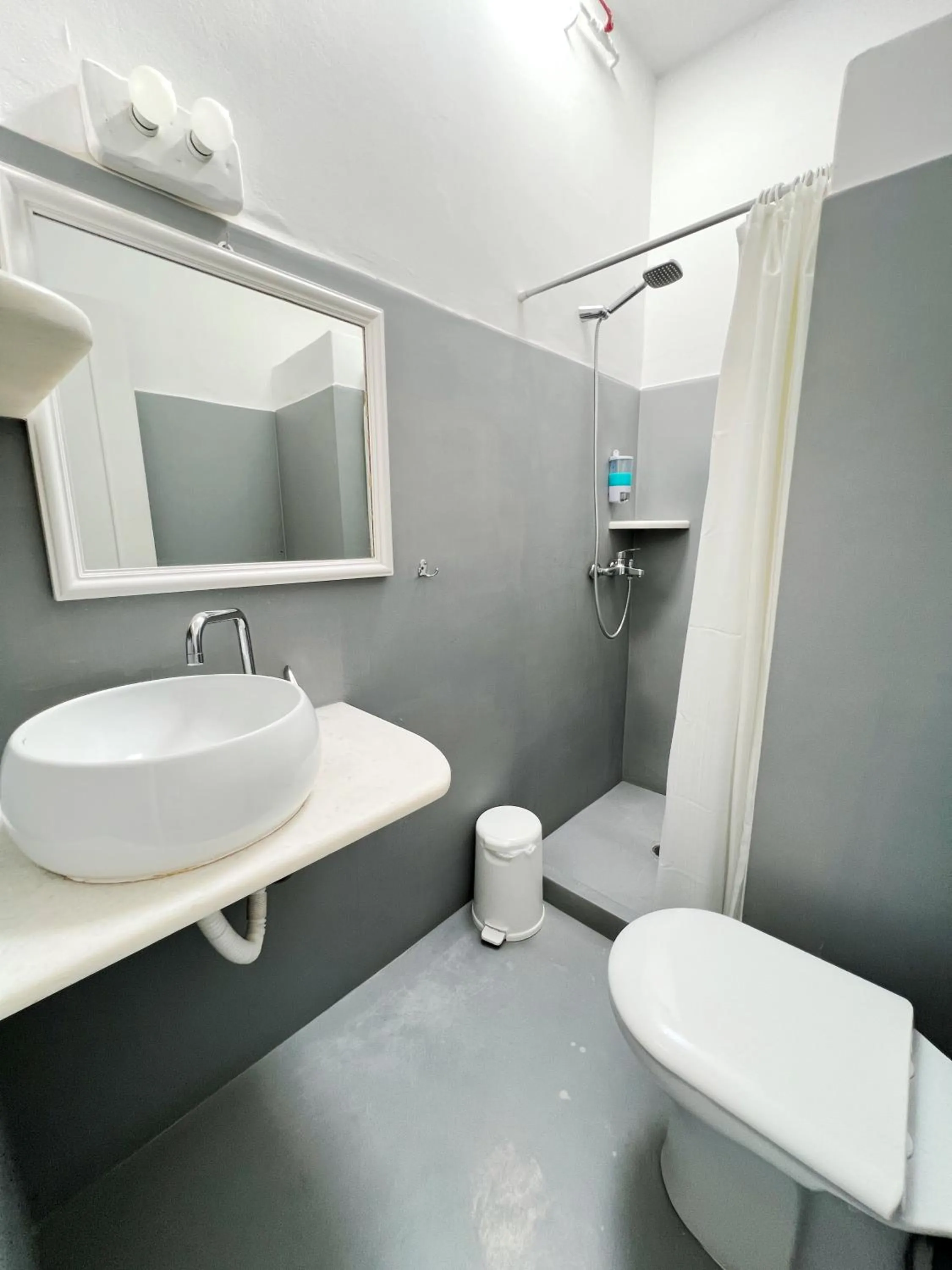 Bathroom in Hotel Anezina