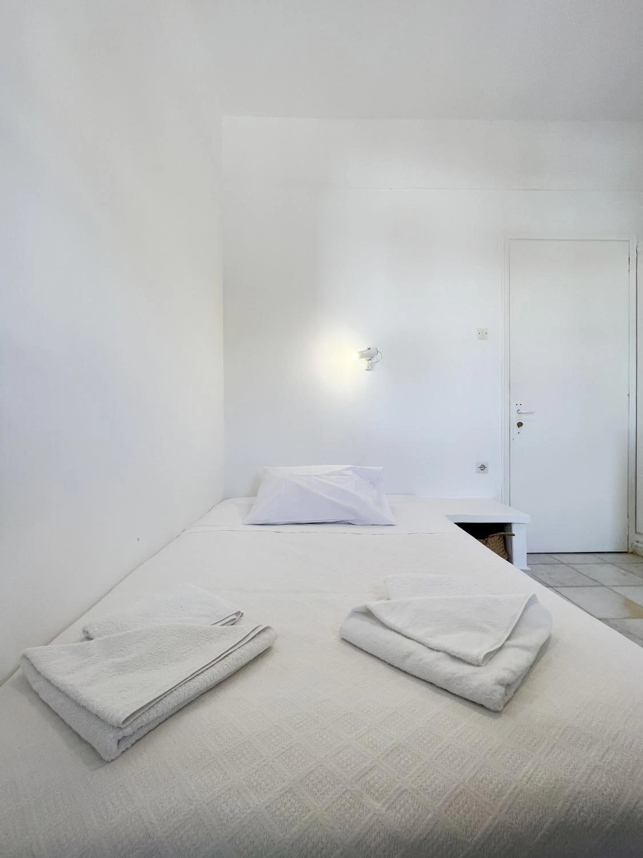 Bed in Hotel Anezina