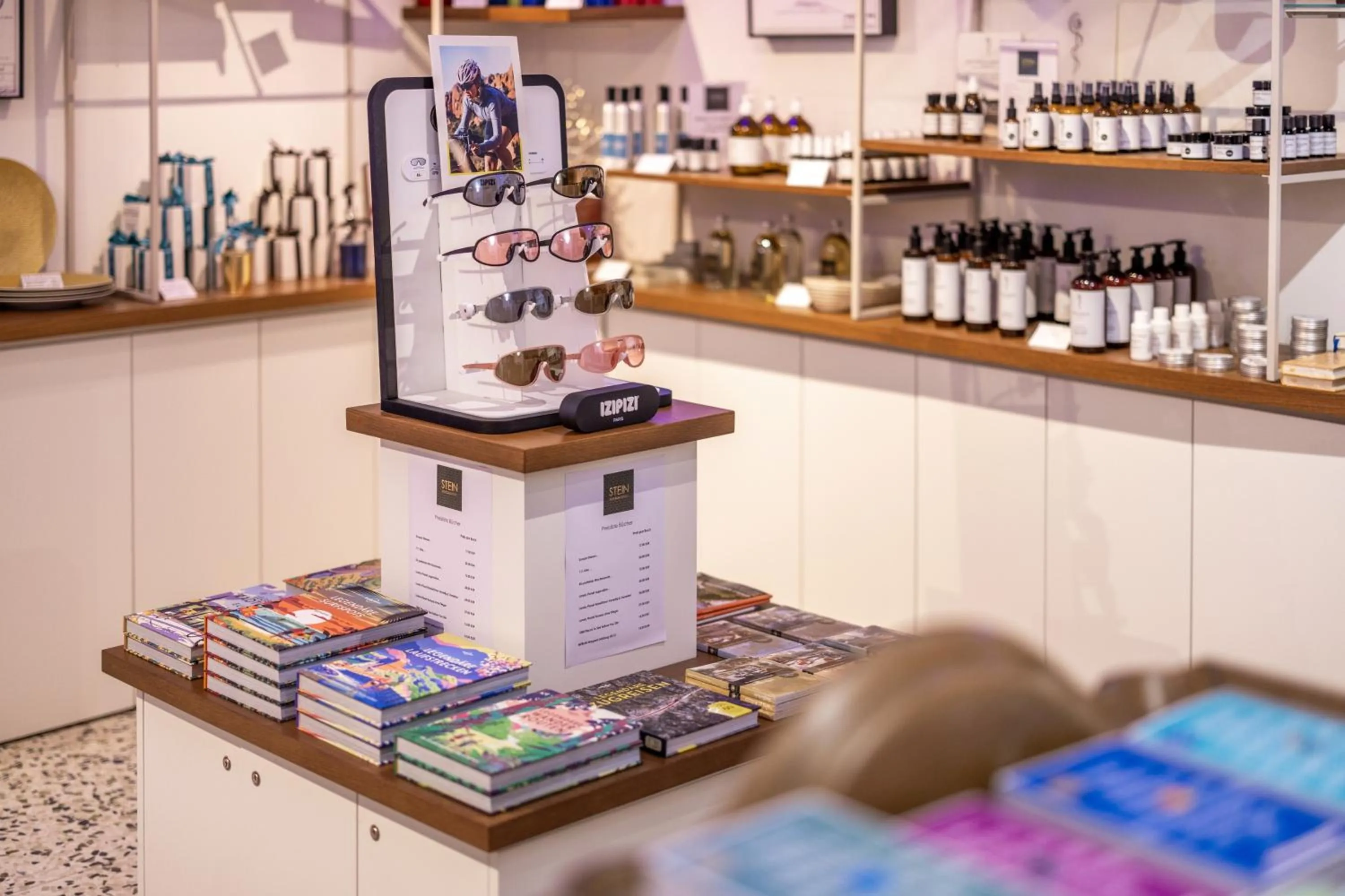 On-site shops in Hotel Stein - Adults Only