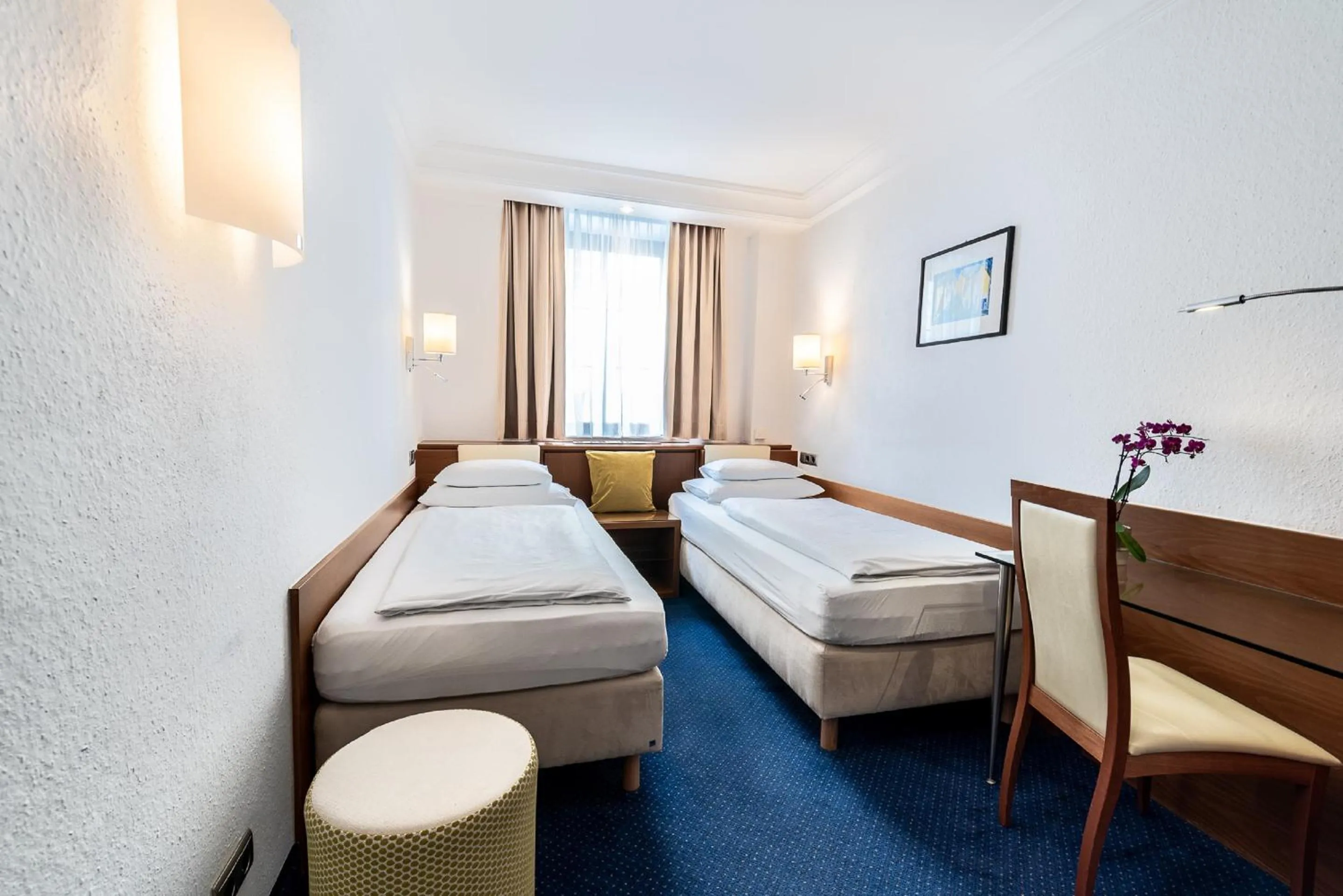 Classic Twin Room in Hotel Mondschein