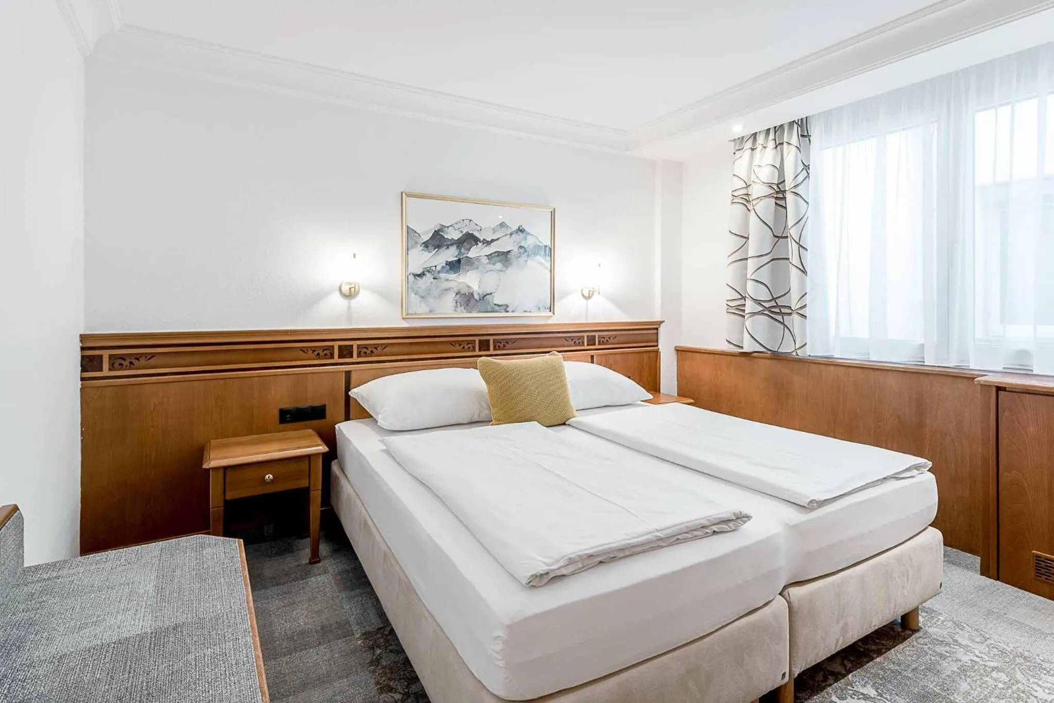 Photo of the whole room, Bed in Hotel Mondschein