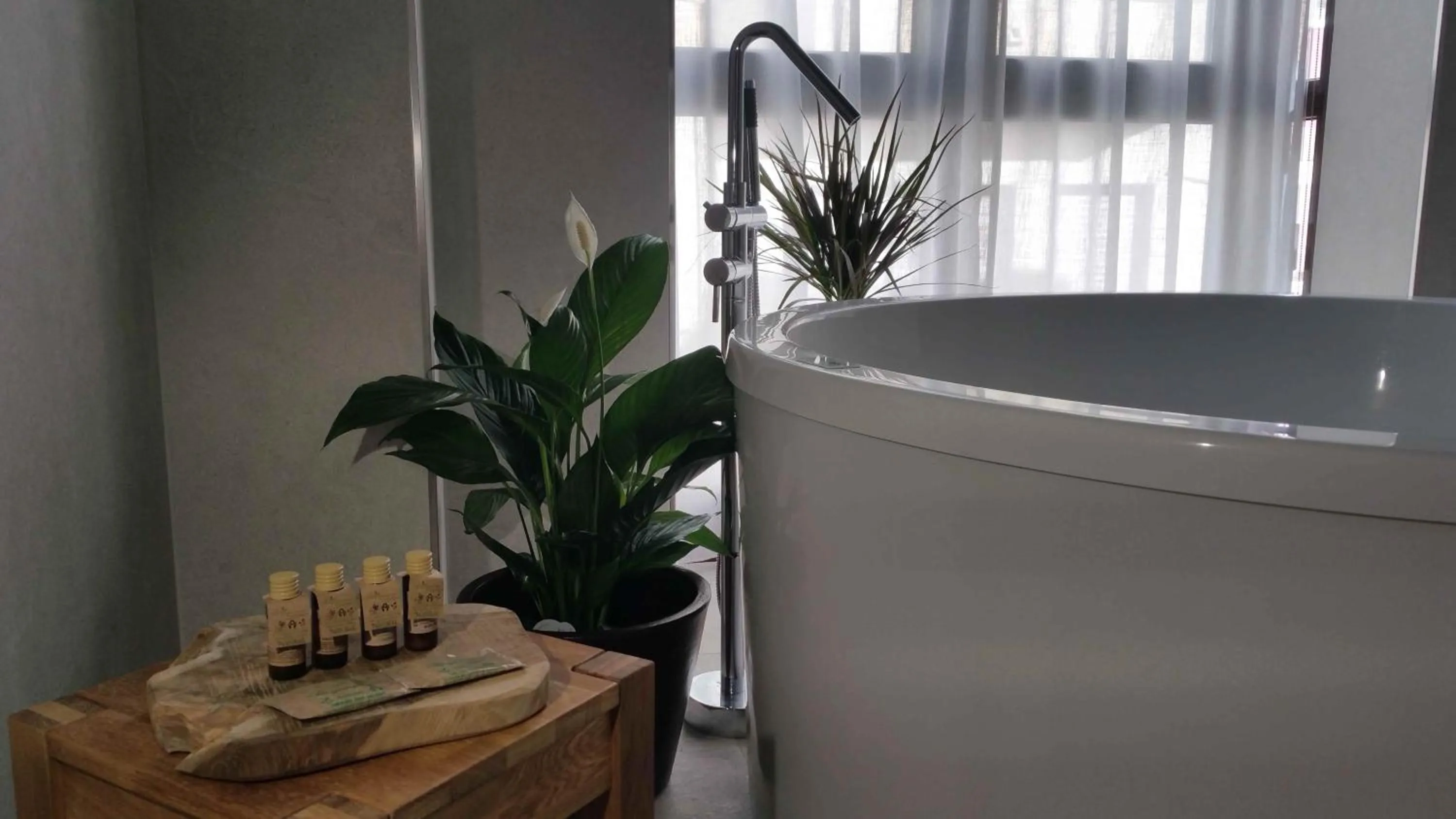 Hot Tub in Murallas de Jayrán Hotel Boutique