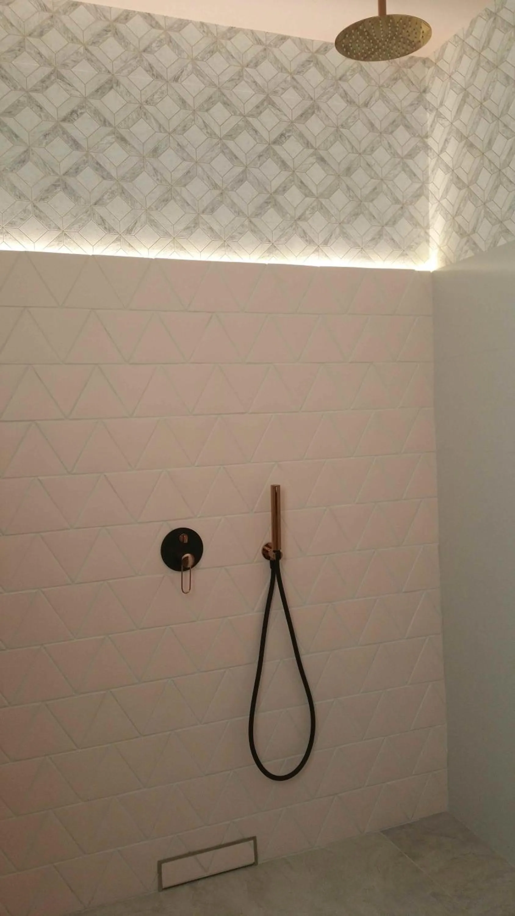 Shower in Murallas de Jayrán Hotel Boutique