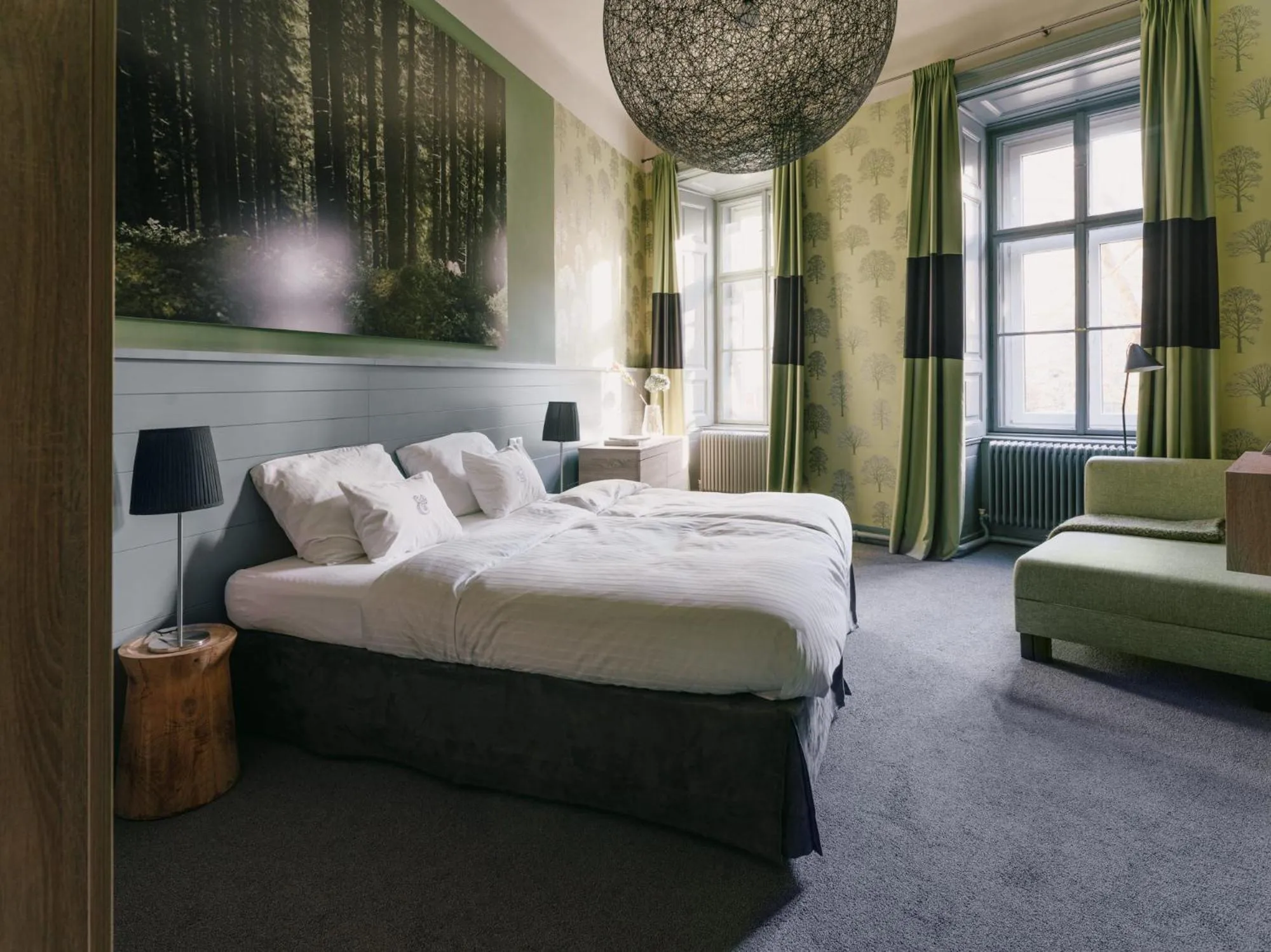 Bed in Saint SHERMIN bed breakfast & champagne