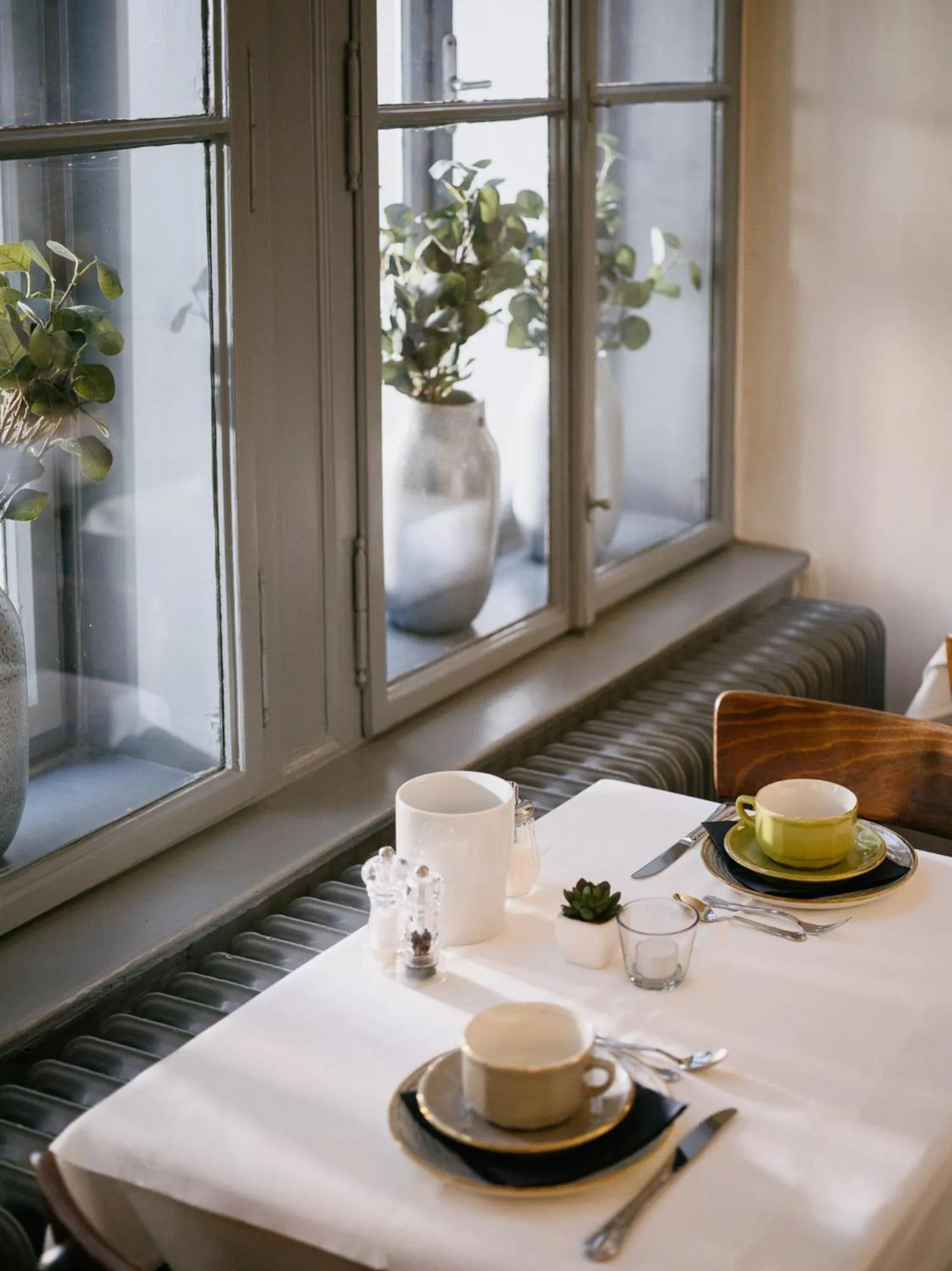 Restaurant/places to eat in Saint SHERMIN bed breakfast & champagne