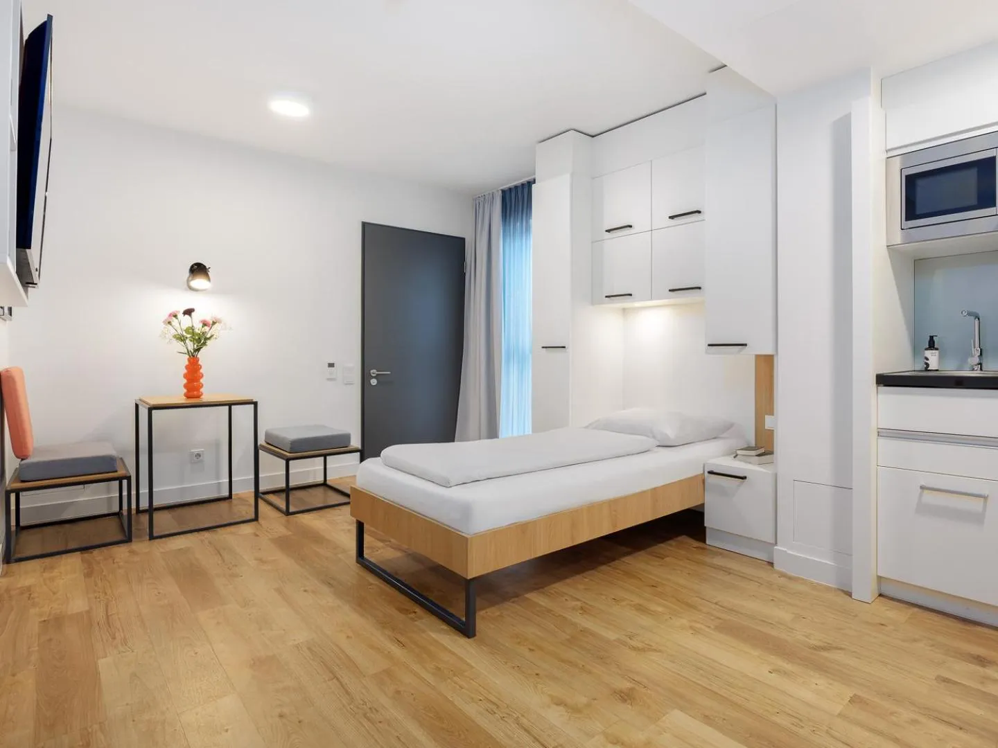 Bed in smartments Mannheim Hauptbahnhof