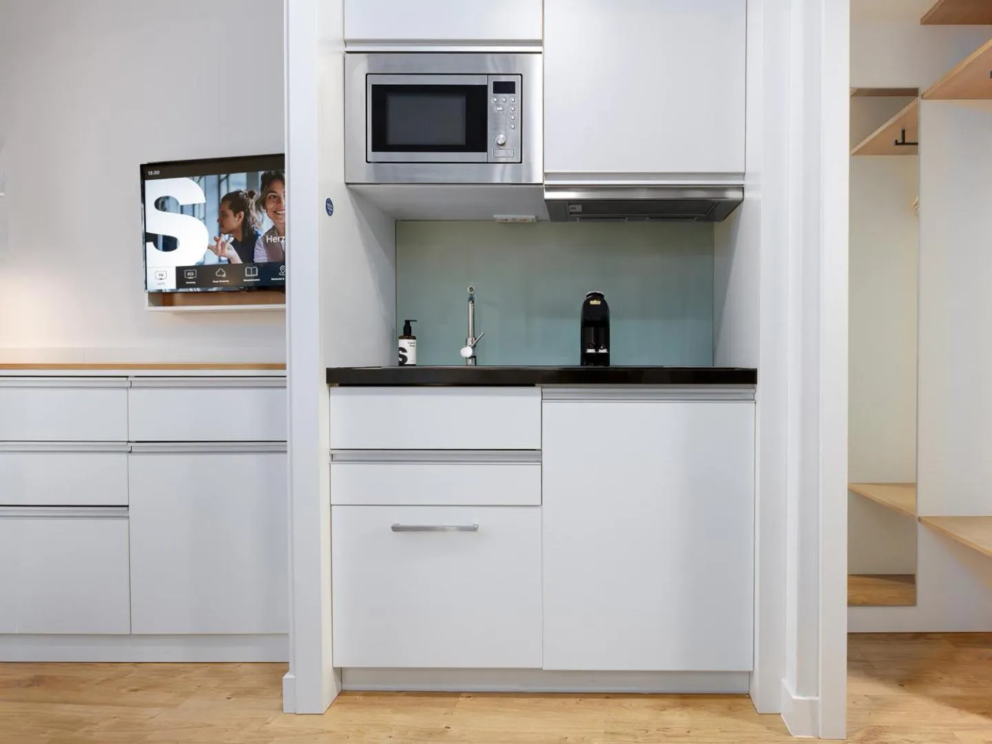 Kitchen or kitchenette in smartments Mannheim Hauptbahnhof