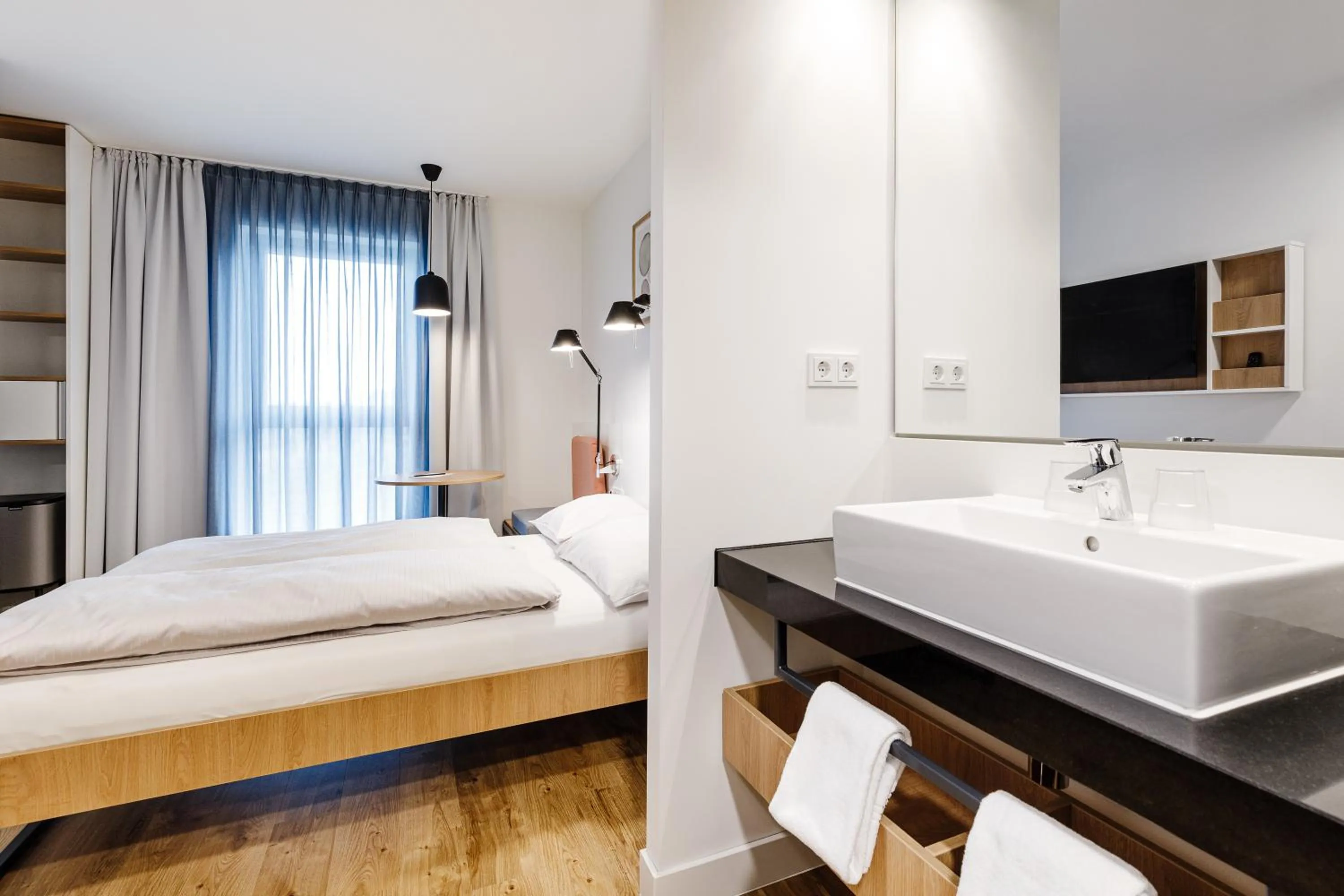 Bed in smartments Mannheim Hauptbahnhof