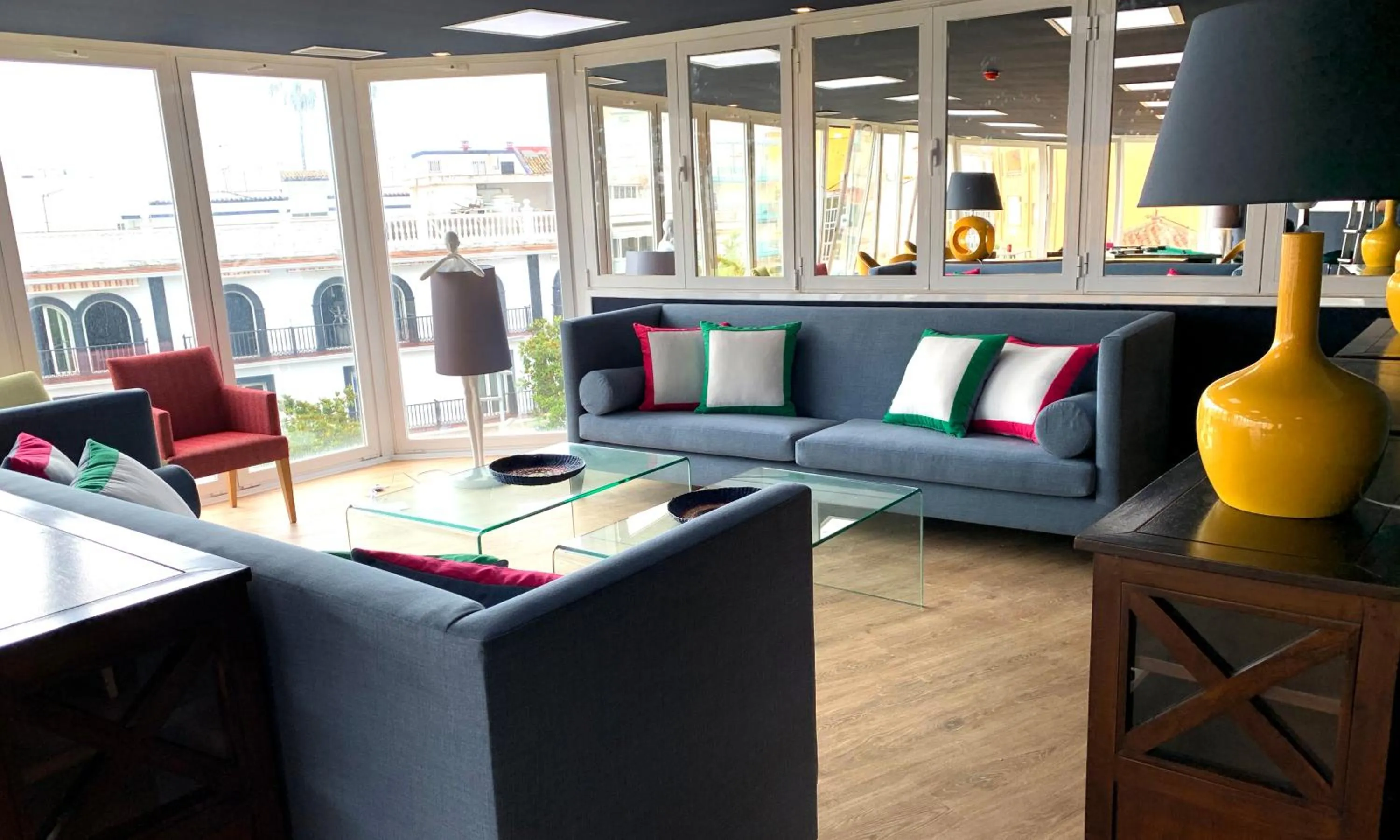 Communal lounge/ TV room in Hotel Sireno Torremolinos - Adults Only, Ritual Friendly