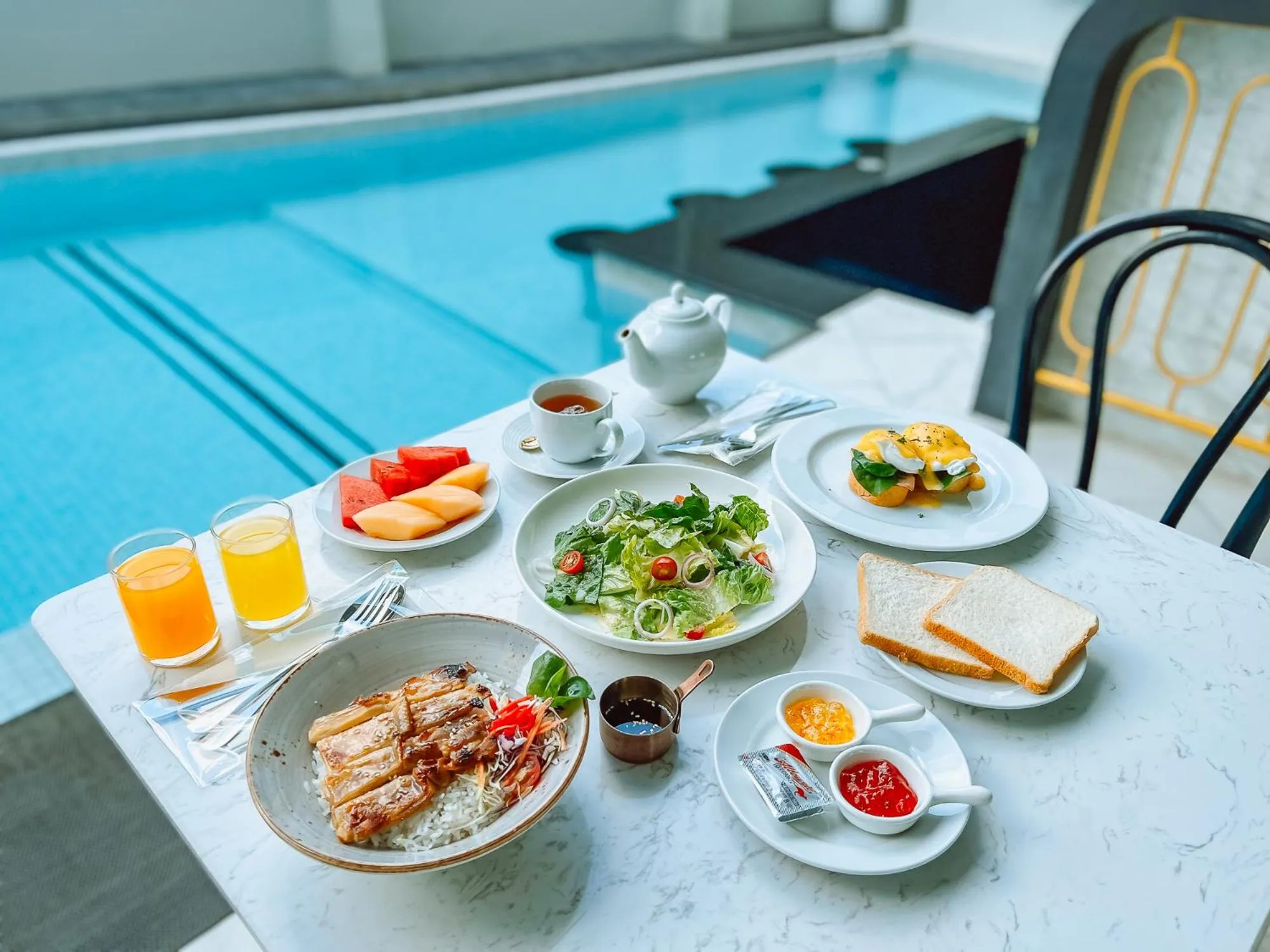 Breakfast in Ratri Hotel Phuket Old Town