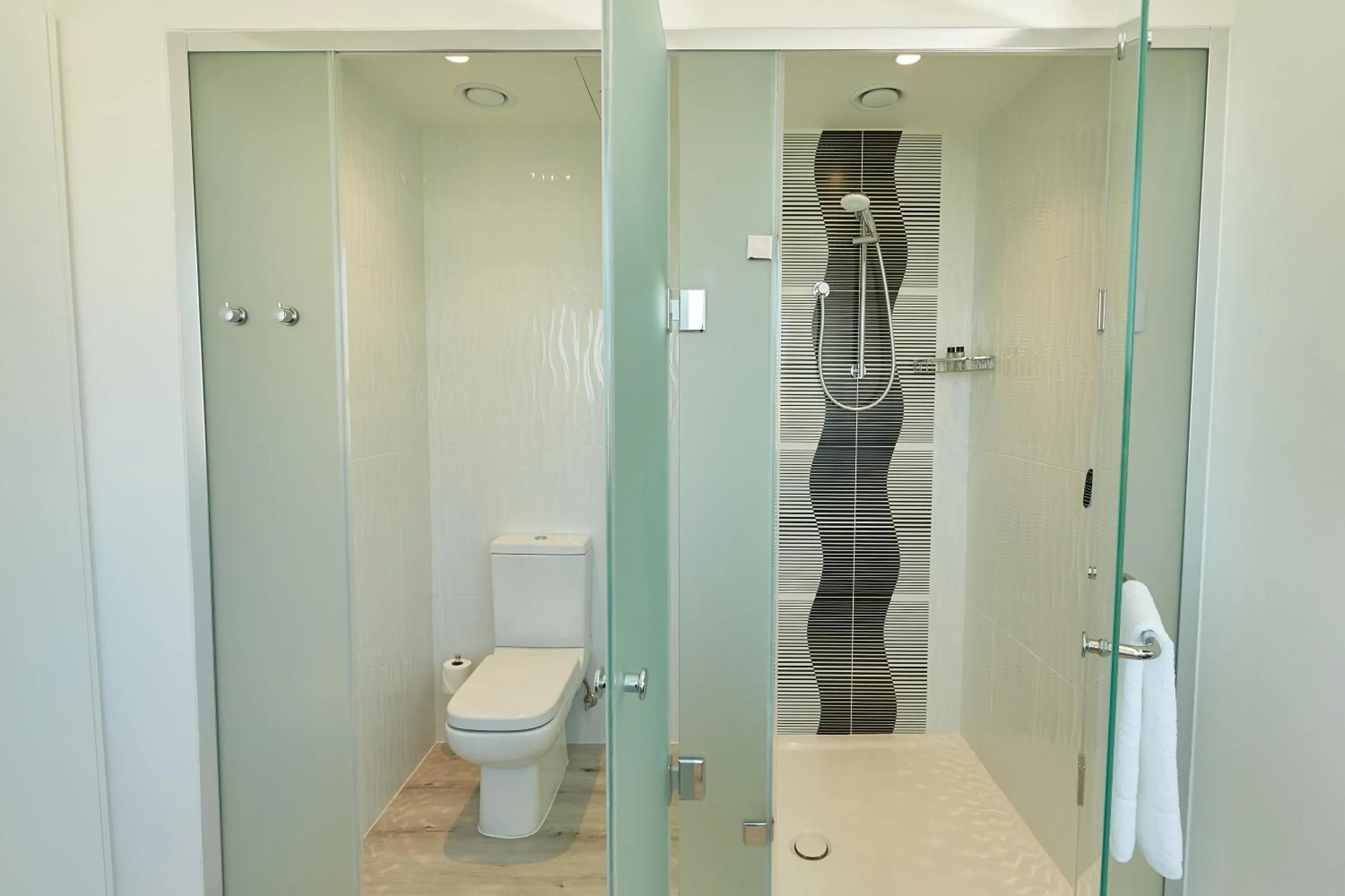 Shower in Hotel Sky Cape Town