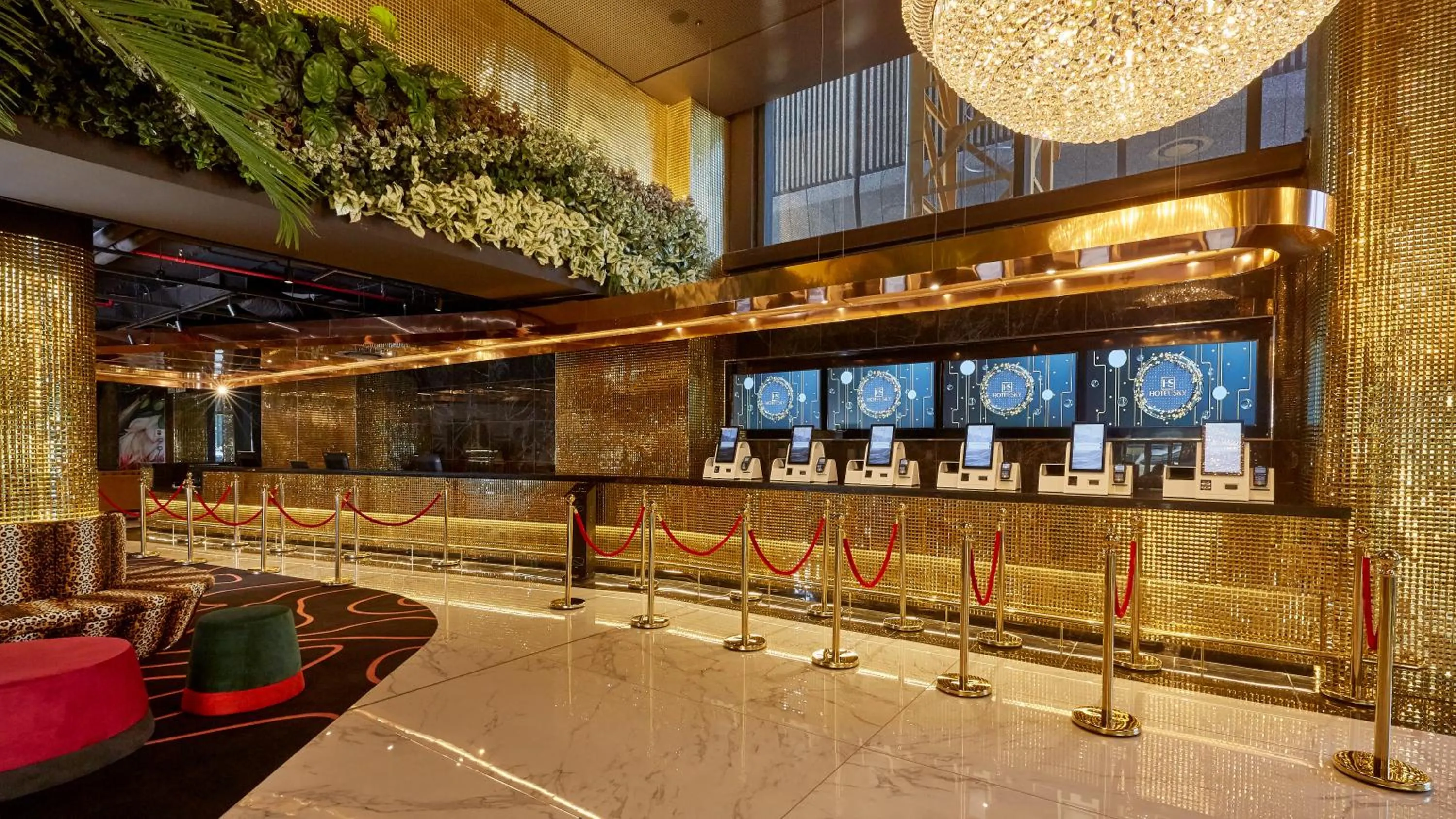 Lobby or reception in Hotel Sky Cape Town