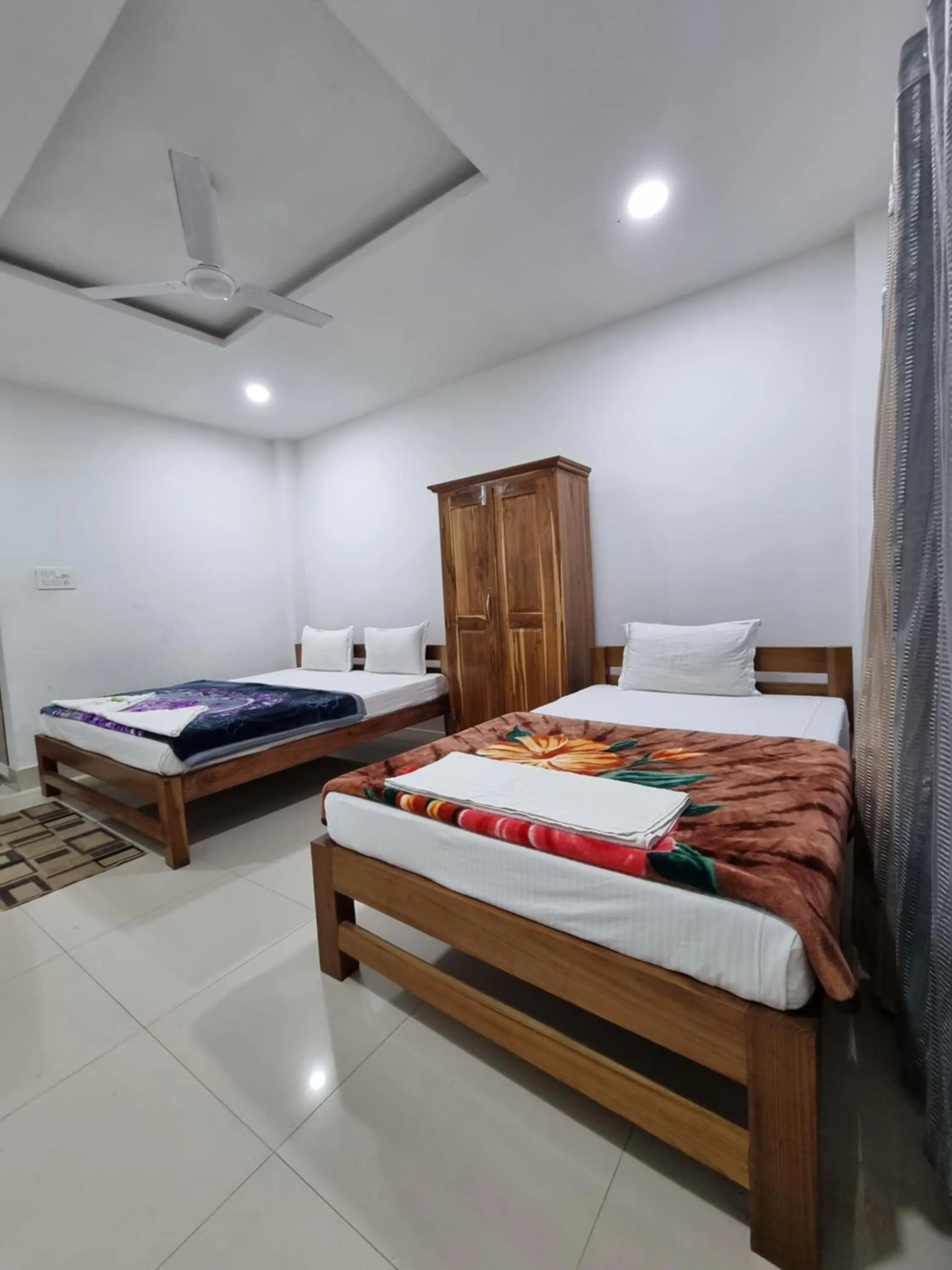 Standard Triple Room in Shivaji Inn Kaziranga