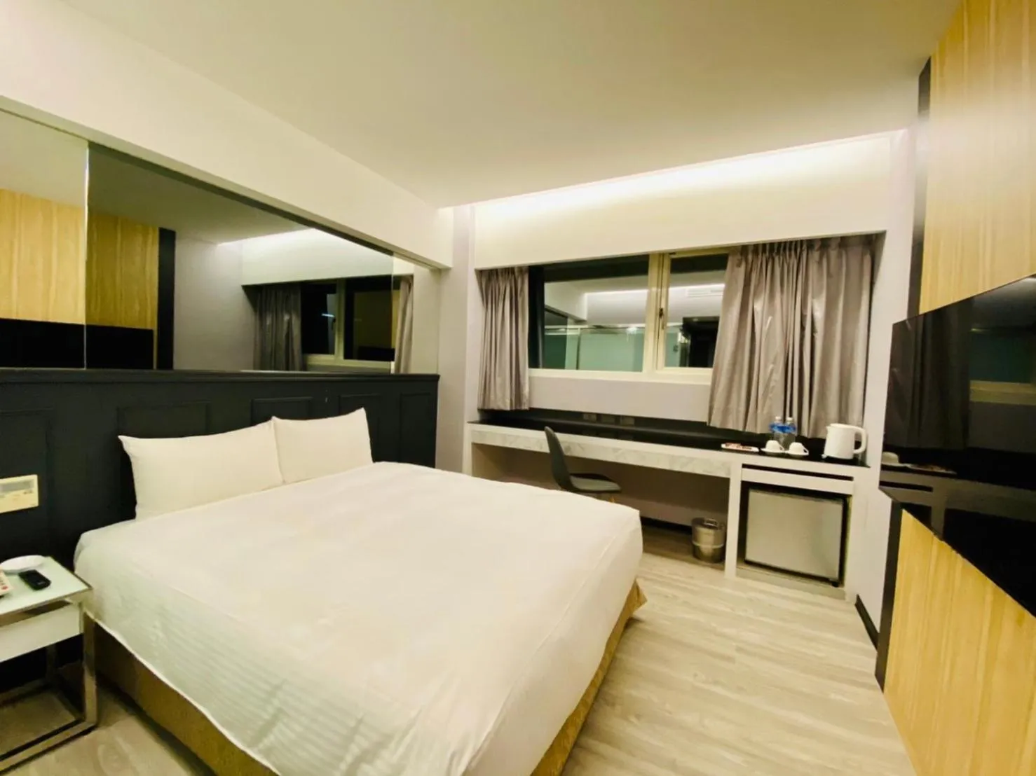 Bed in Hub Hotel Ximen Inn