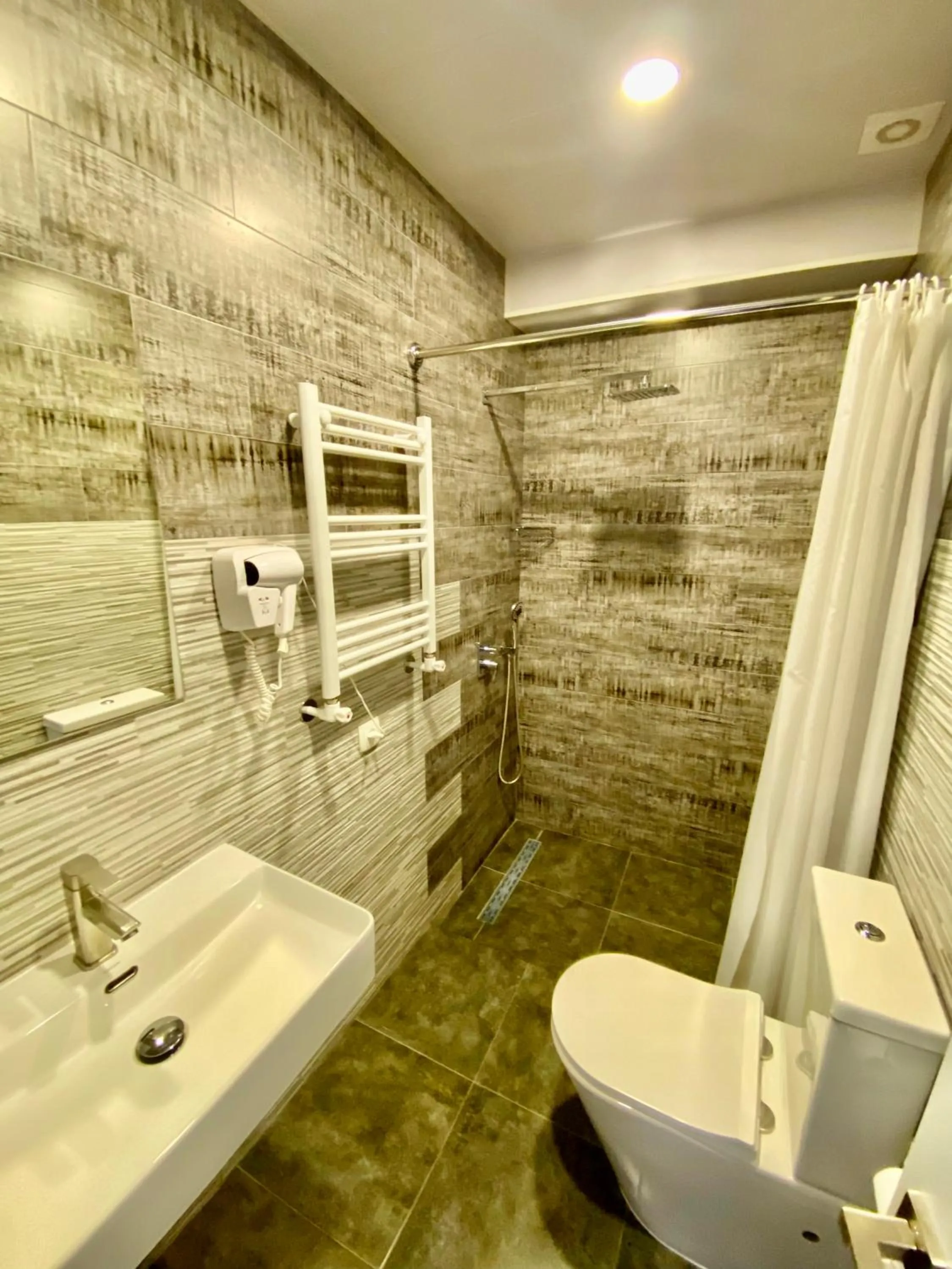 Bathroom in Grand Fortune Hotel