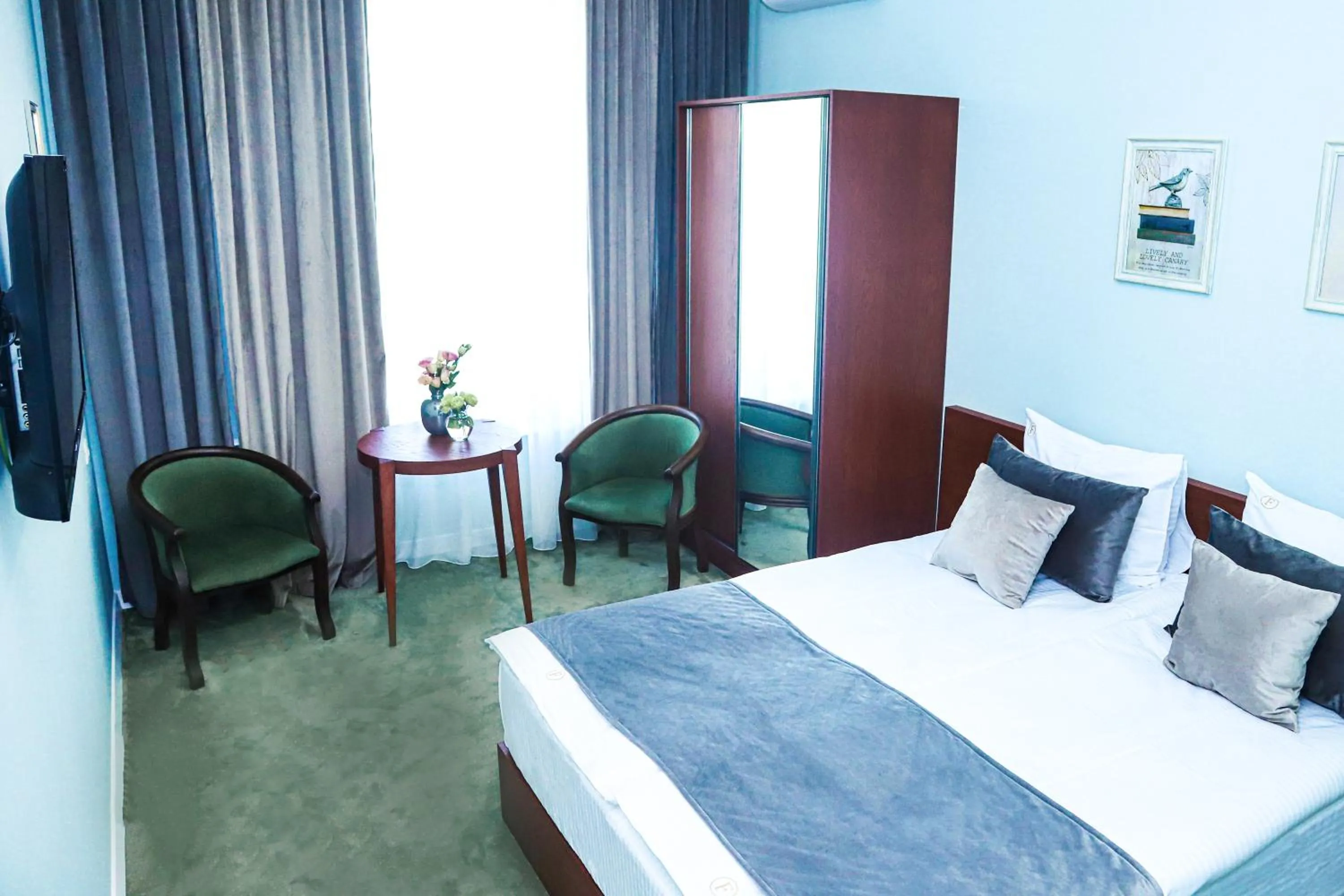 Photo of the whole room, Bed in Grand Fortune Hotel