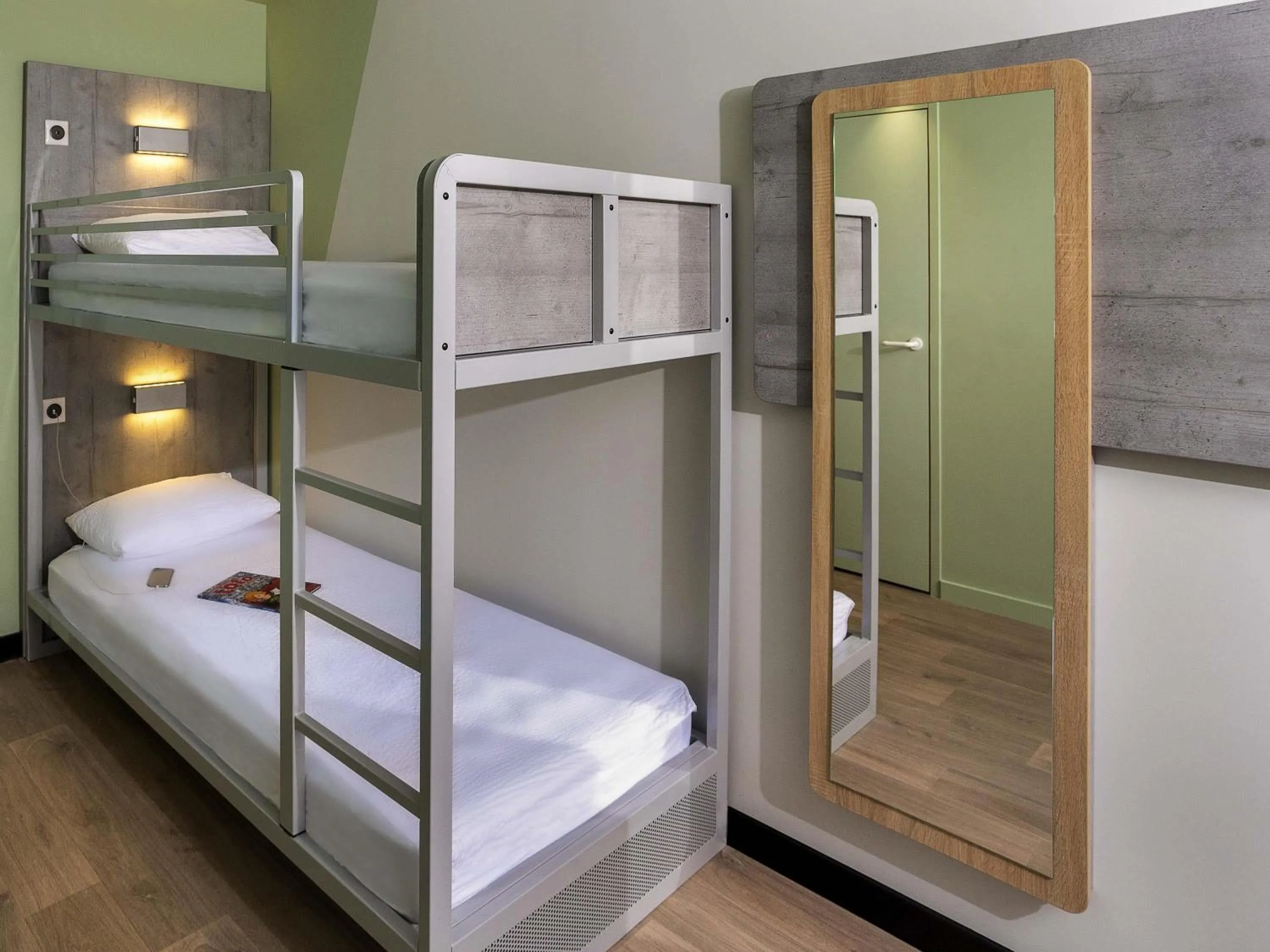 Bedroom, Bed in ibis Budget Cognac