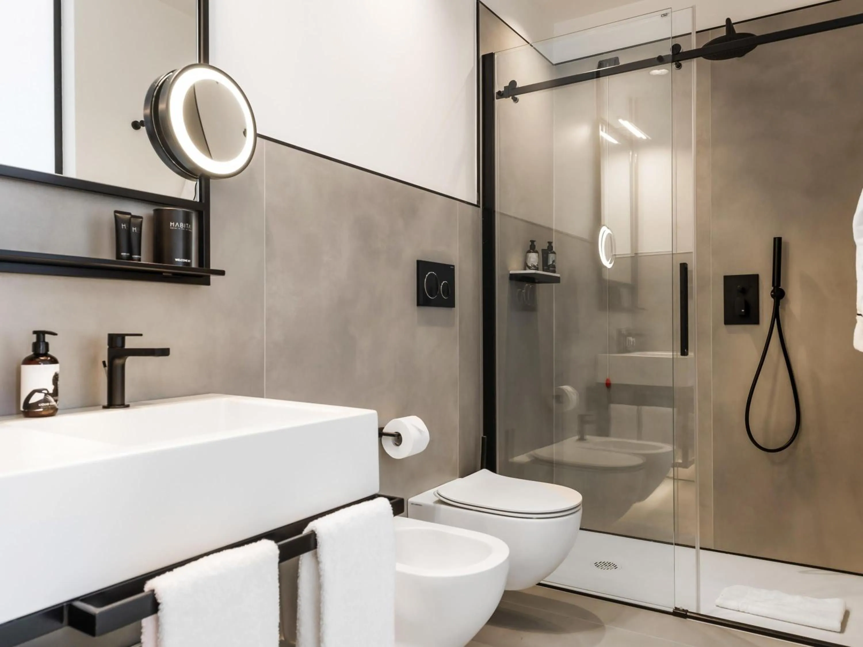 Bedroom in Habita79 Hotel Pompeii - MGallery Collection