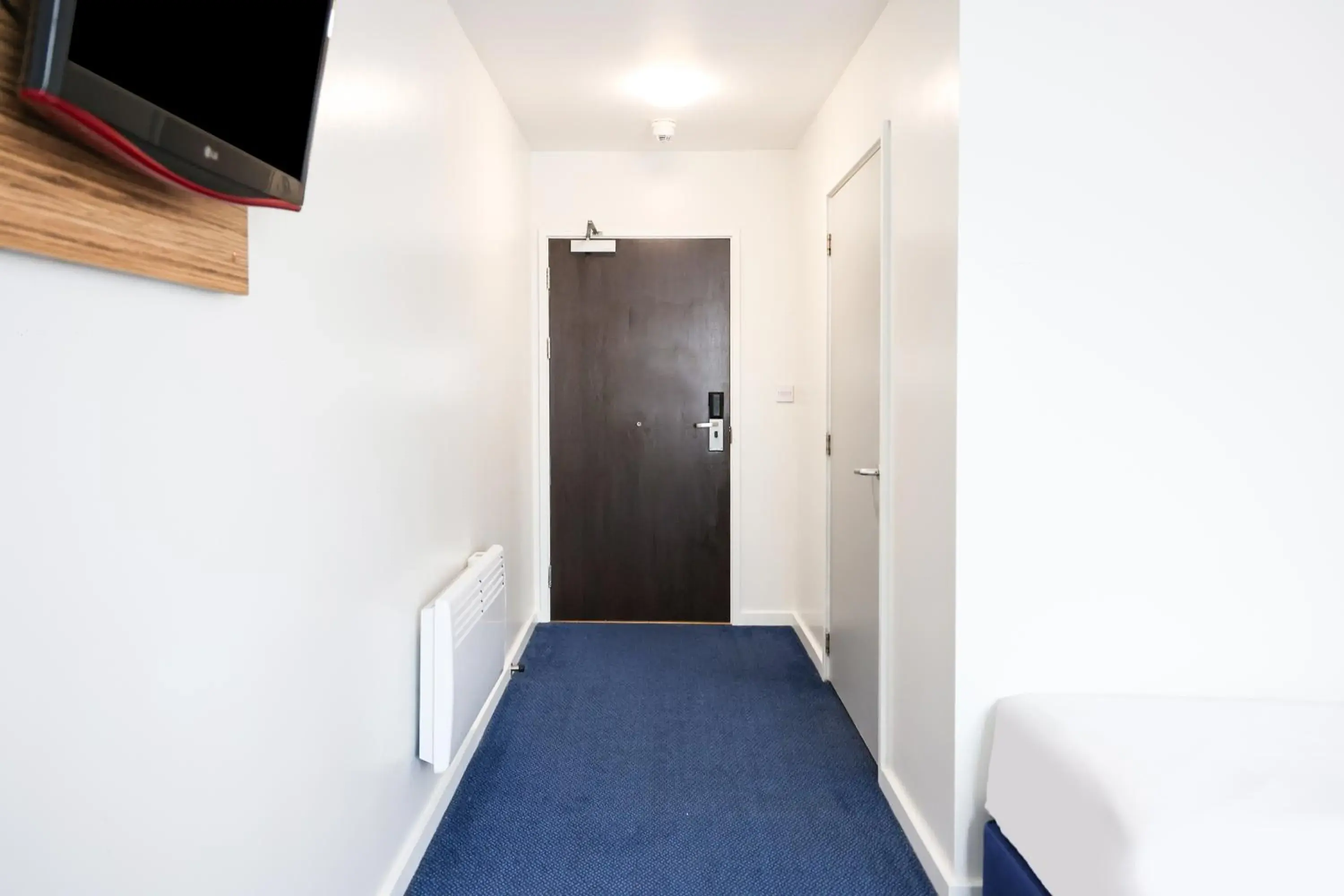 Twin Room - Disability Access in GO2 Lancaster Centre Hotel by OYO Twin Room - Disability Access in GO2 Lancaster Centre Hotel by OYO