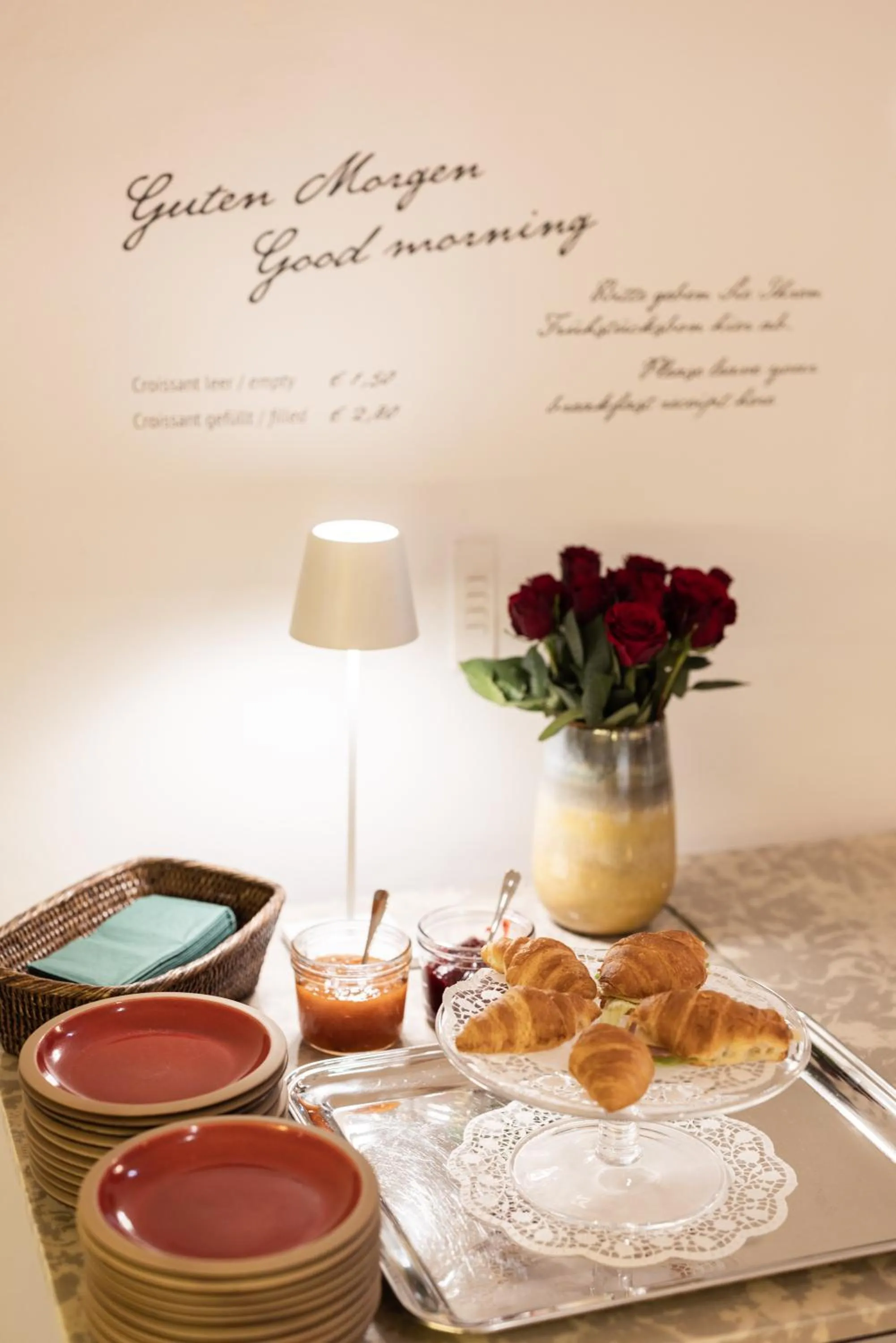 Food and drinks in Boutiquehotel Amadeus