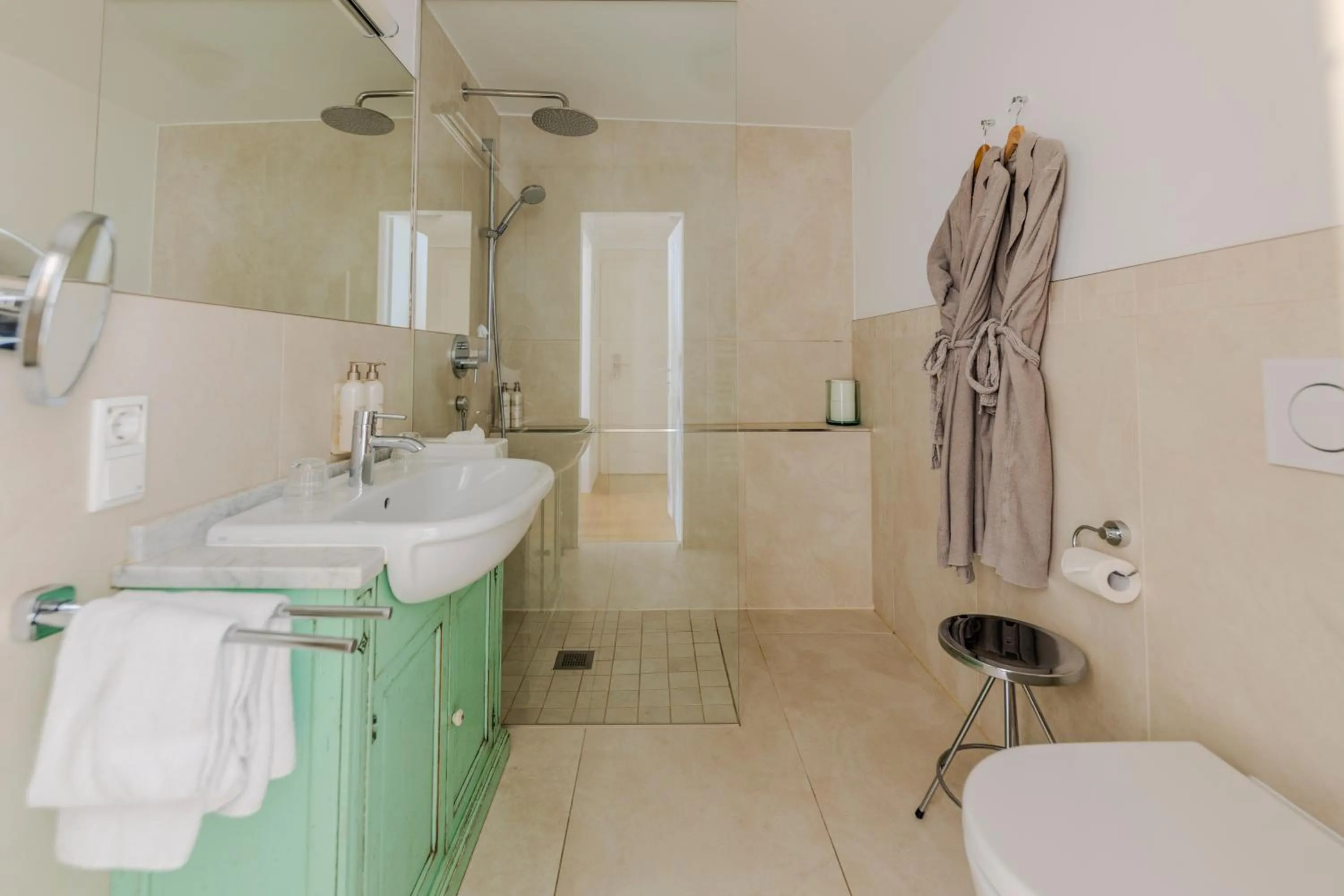 Shower in Boutiquehotel Amadeus
