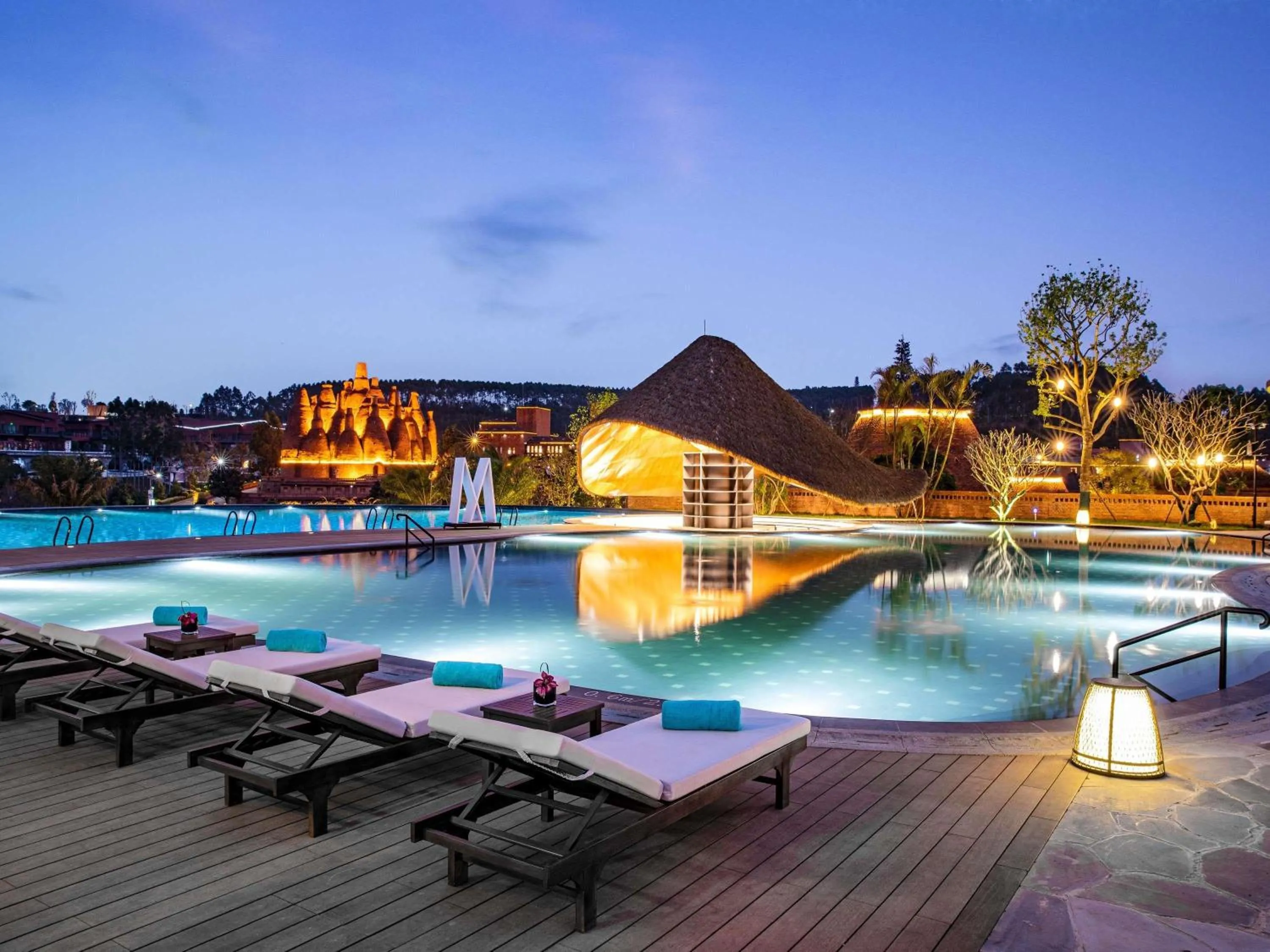 Property building in DongFengYun Hotel Mi'Le - MGallery Collection