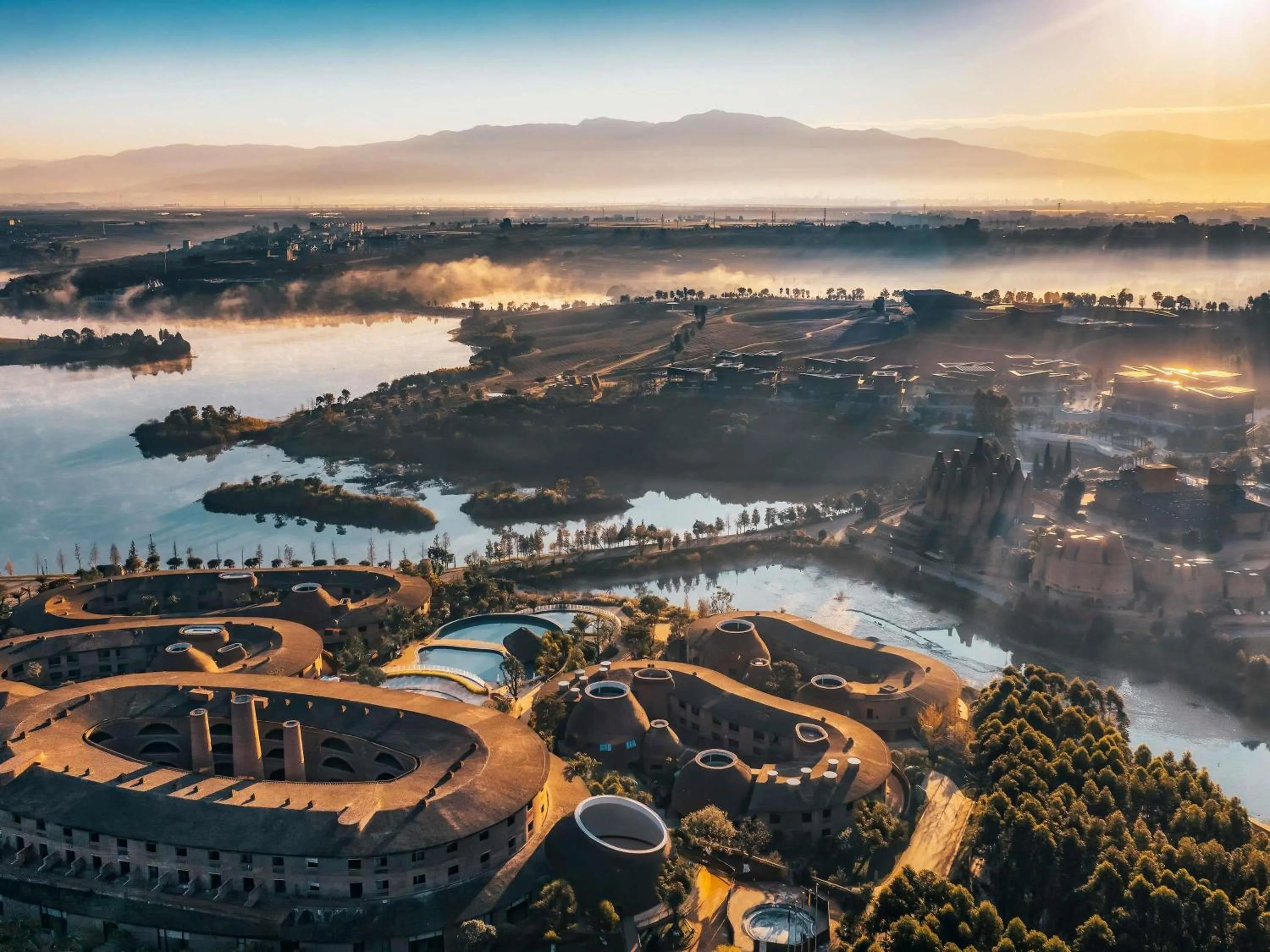 Property building in DongFengYun Hotel Mi'Le - MGallery Collection