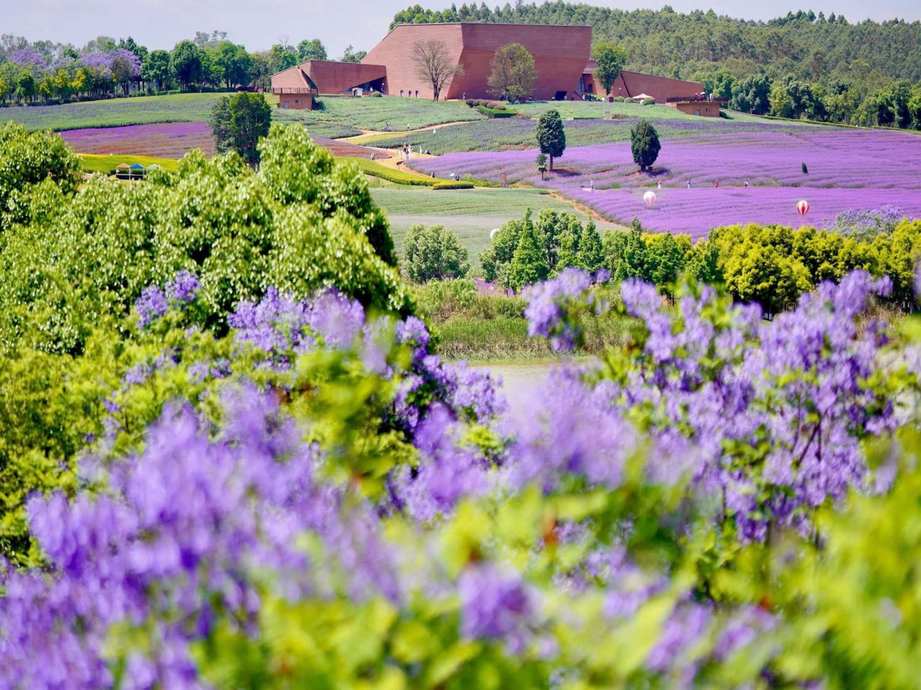 Property building in DongFengYun Hotel Mi'Le - MGallery Collection