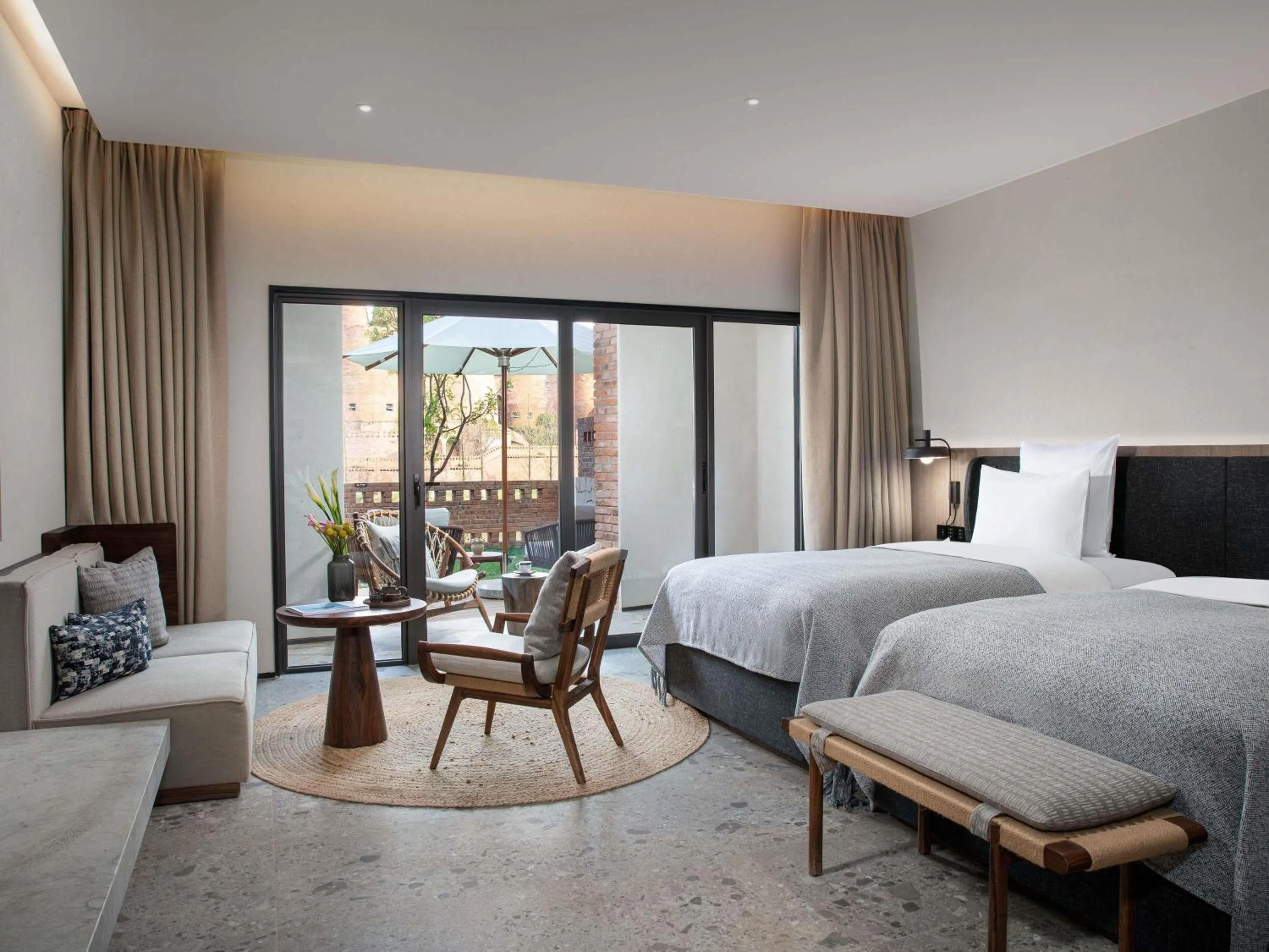 Bedroom, Bed in DongFengYun Hotel Mi'Le - MGallery Collection