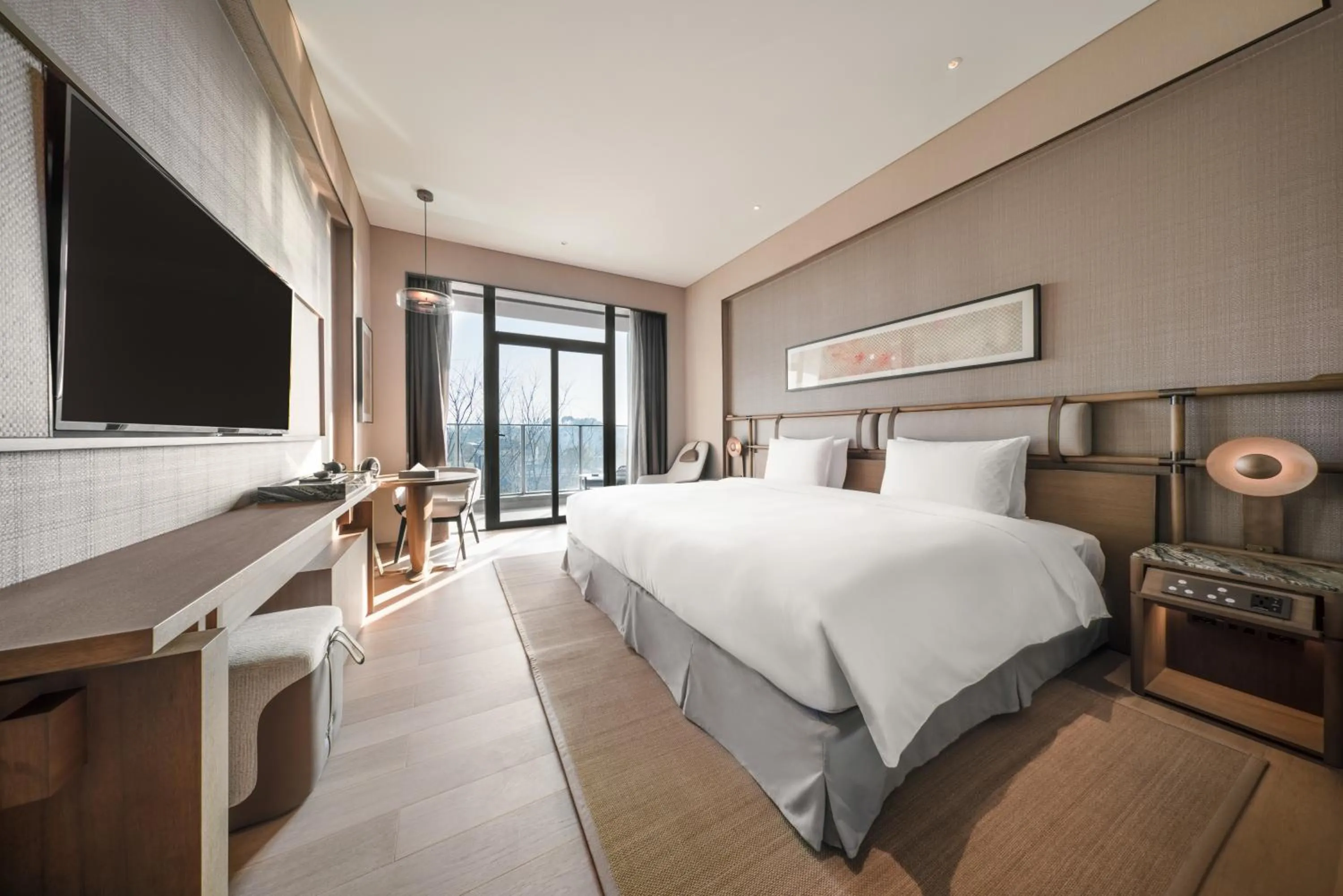 Photo of the whole room, Bed in Ocean Spring Resort Chengdu - MGallery Collection